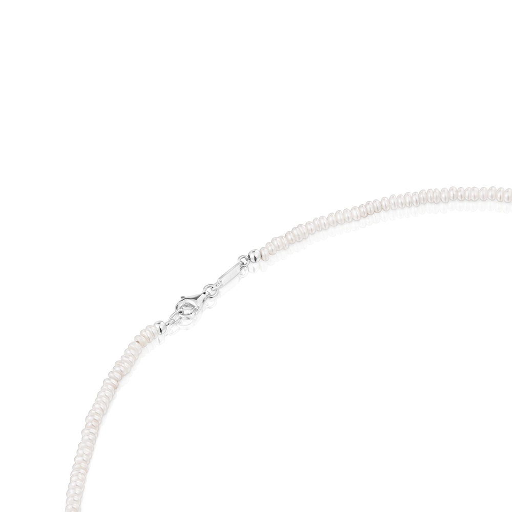 Short cultured pearl Necklace with motifs in silver Bold Motif image number 2