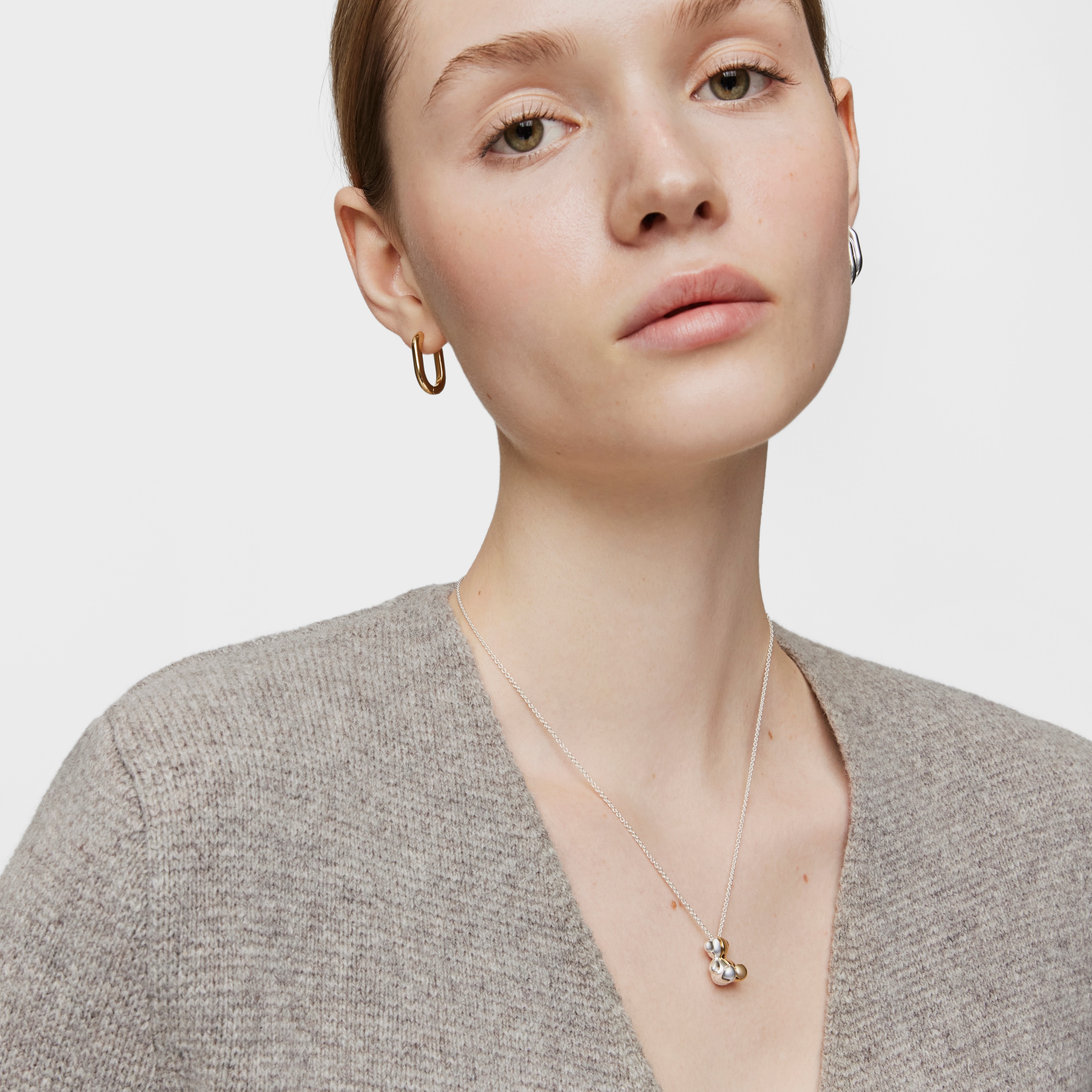 Short two-tone bear Double necklace My Other Half