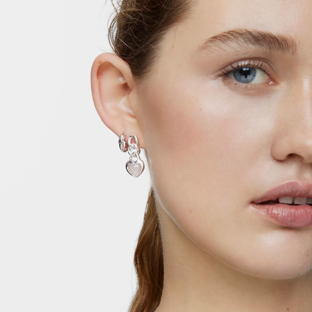 Short silver and chalcedony heart Earrings Bold Motif