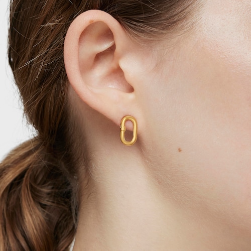 Pendientes pequeños con baño de oro 18 kt sobre plata Hold Oval