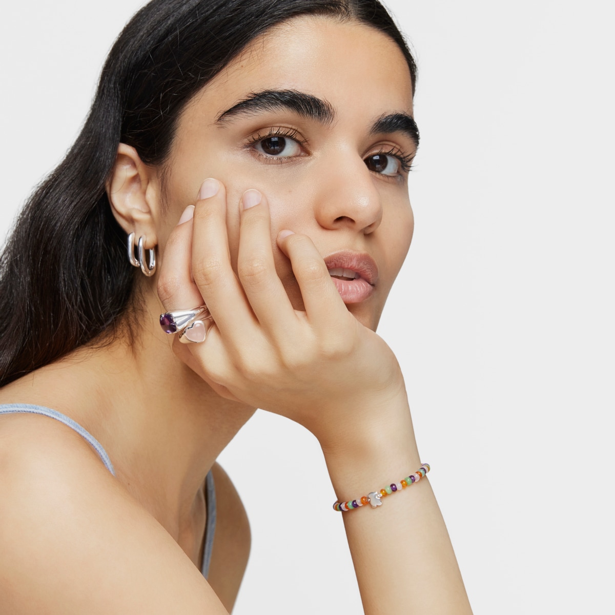 Pulsera elástica con gemas y motivo oso de plata Bold Motif