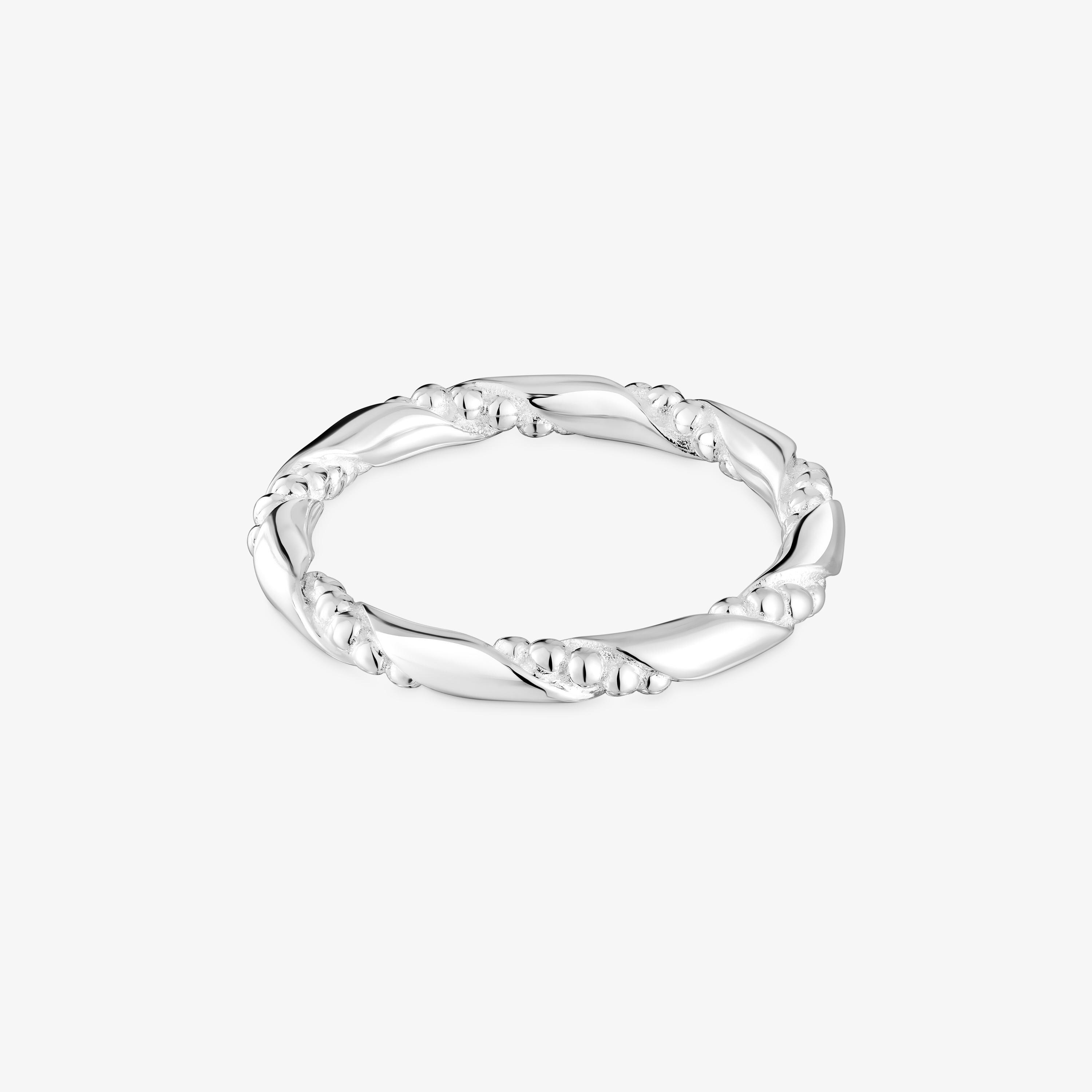 Twisted small silver Ring