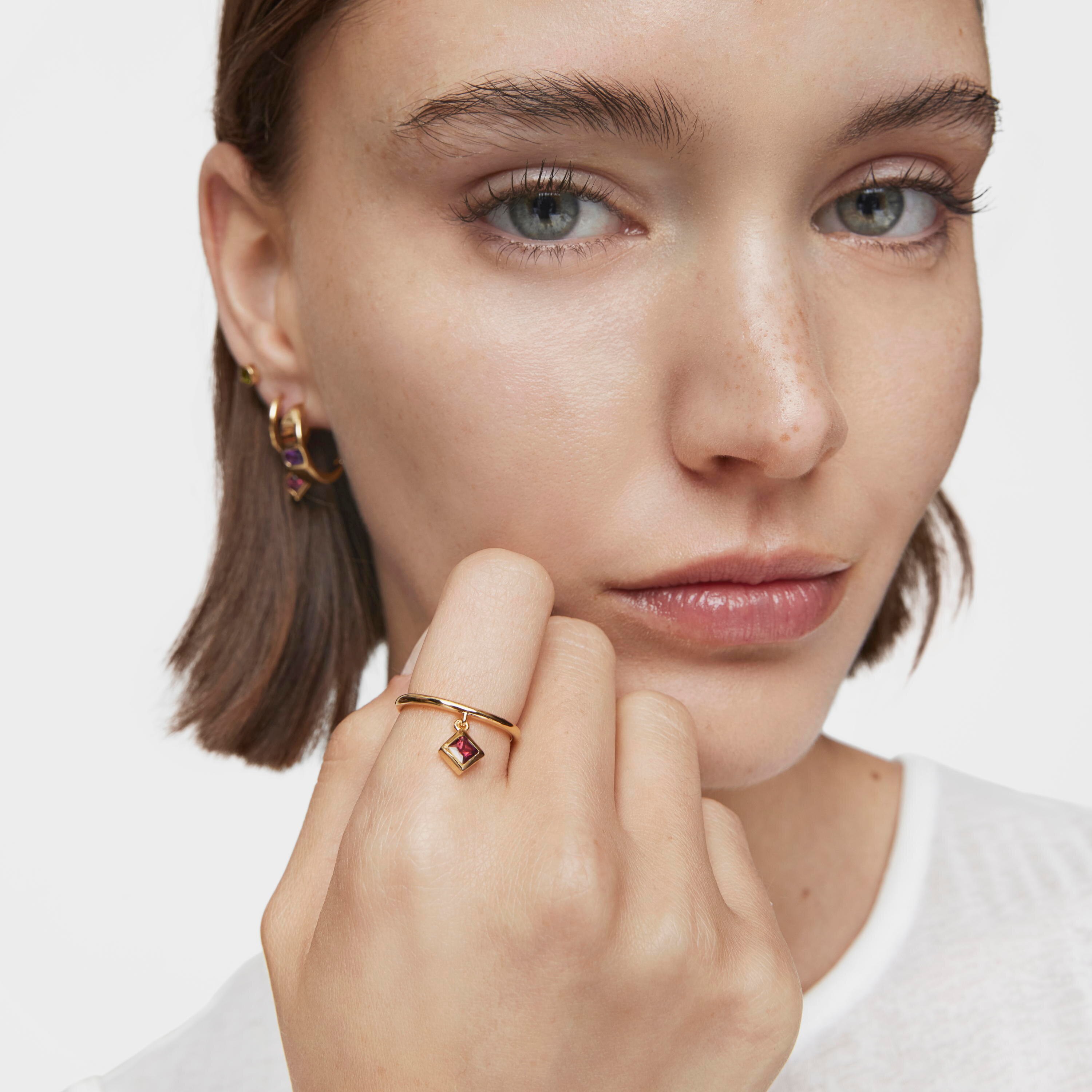 Small Ring with 18K gold vermeil and rhodolite charm TOUS Basic Colors