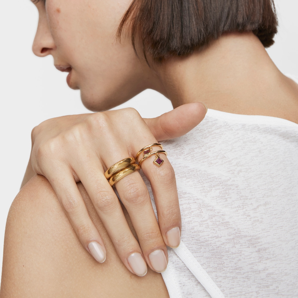 Small Ring with 18kt gold plating over silver and rhodolite charm TOUS Basic Colors