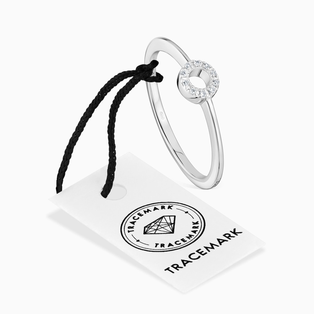 Mały okrągły pierścionek z białego złota, z diamentami TOUS Grain