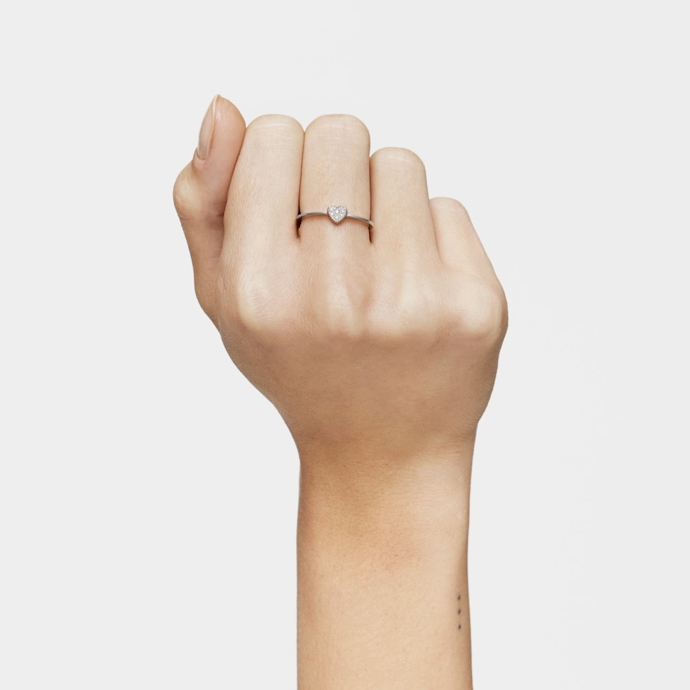 Anillo peque&ntilde;o coraz&oacute;n de oro blanco con diamantes TOUS Grain