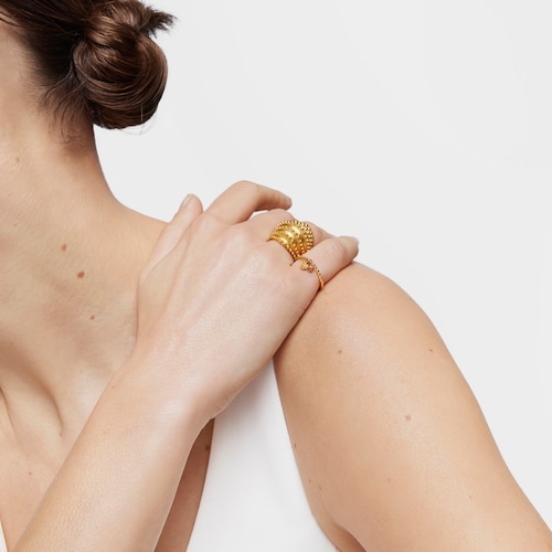 Anillo grande con baño de oro de 18 kt sobre plata TOUS Grain