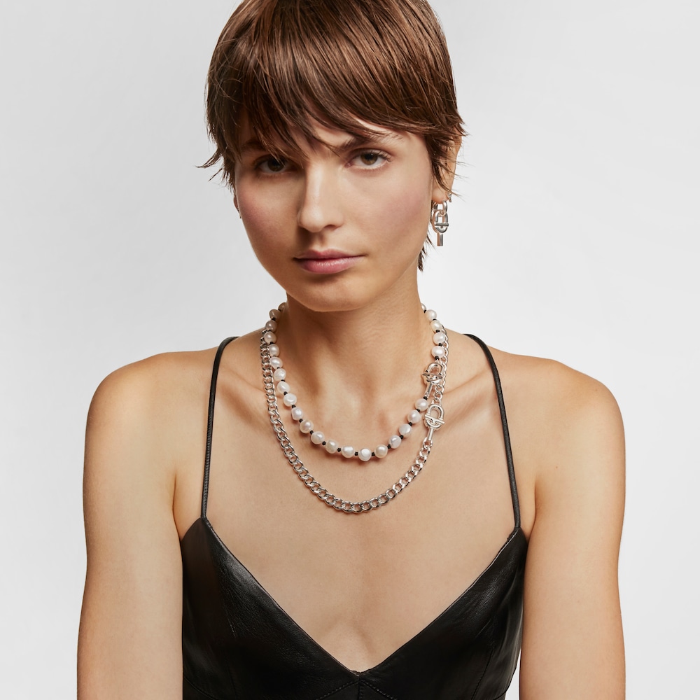 &Kappa;&omicron;&lambda;&iota;έ TOUS MANIFESTO 44 cm &alpha;&pi;ό &mu;&alpha;ύ&rho;&omicron; &nu;ά&iota;&lambda;&omicron;&nu; &mu;&epsilon; &kappa;&alpha;&lambda;&lambda;&iota;&epsilon;&rho;&gamma;&eta;&mu;έ&nu;&alpha; &mu;&alpha;&rho;&gamma;&alpha;&rho;&iota;&tau;ά&rho;&iota;&alpha;