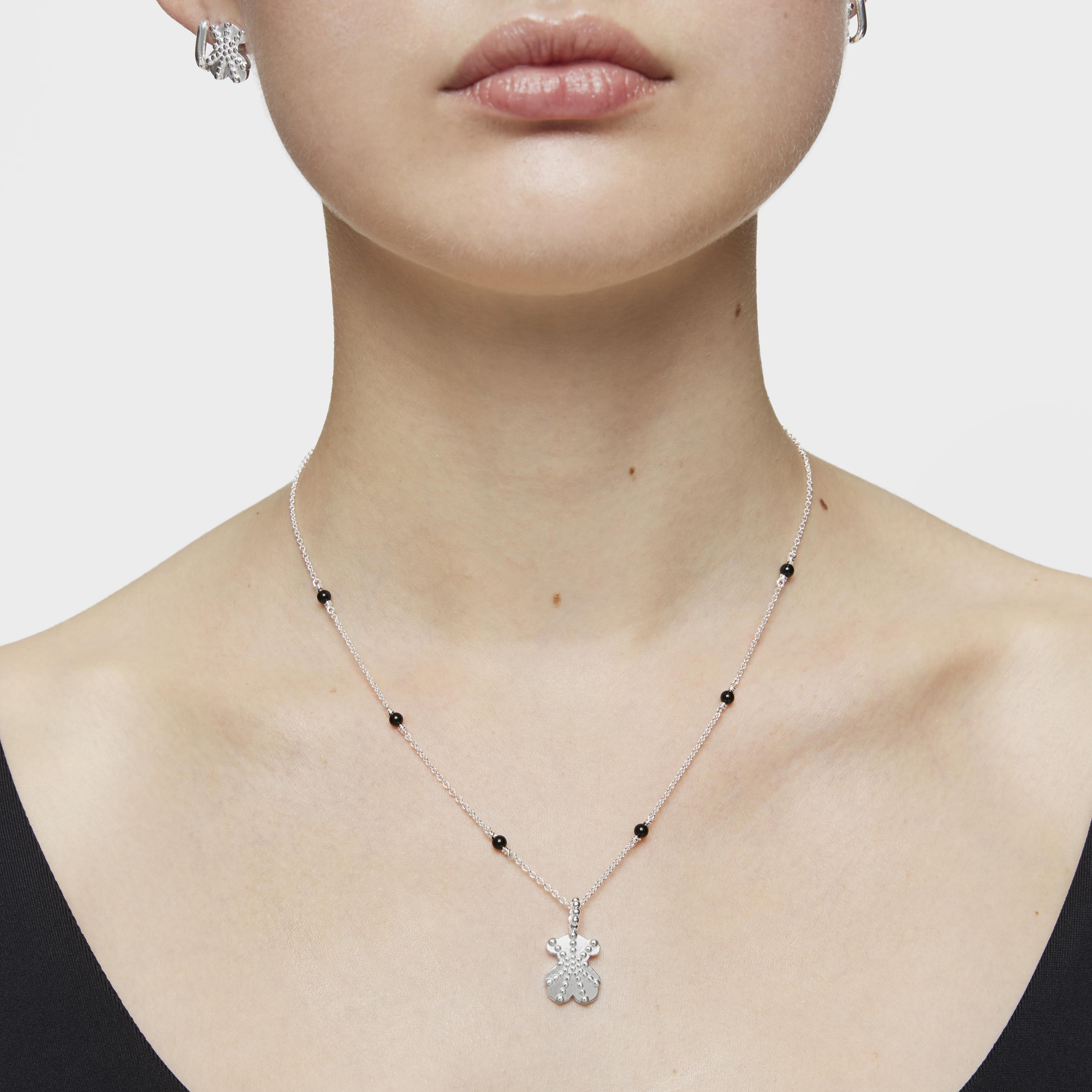Short silver and onyx Necklace with bear charm TOUS Grain