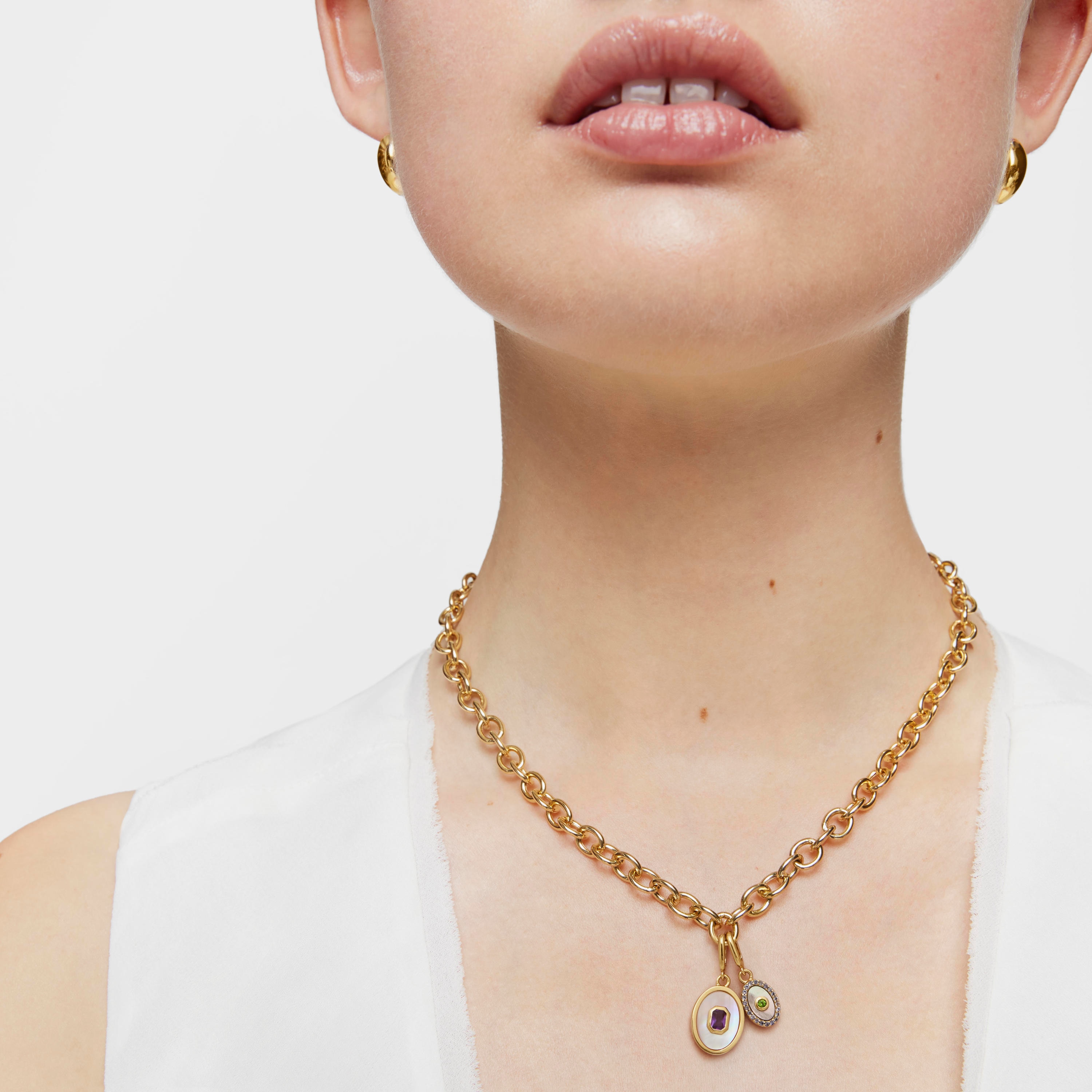 Medallion Pendant, with 18K gold vermeil. nacre and amethyst Medallions