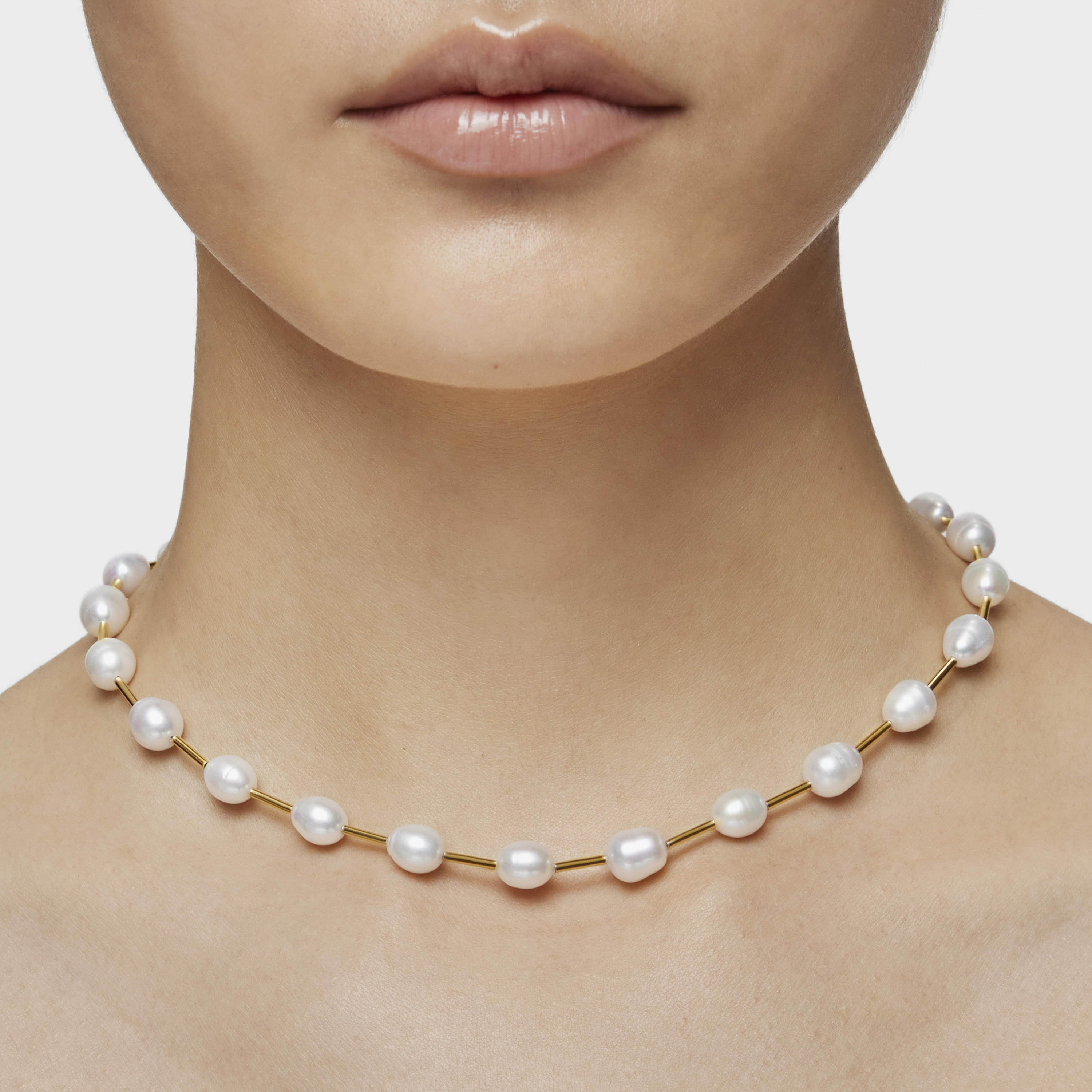 Tube Choker with 18K gold vermeil and cultured pearls Gloss