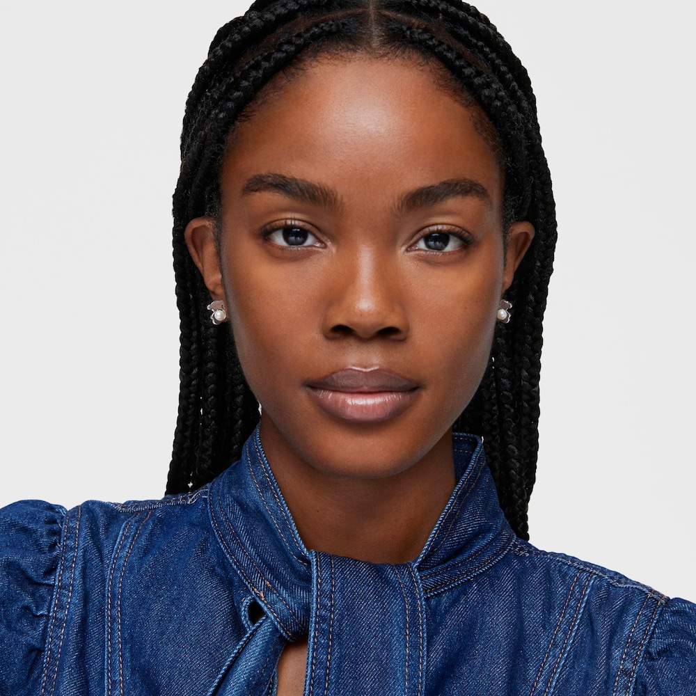 Mal&eacute; 12&nbsp;mm strieborn&eacute; N&aacute;u&scaron;nice s medved&iacute;kom a kultivovan&yacute;mi perlami I-Bear