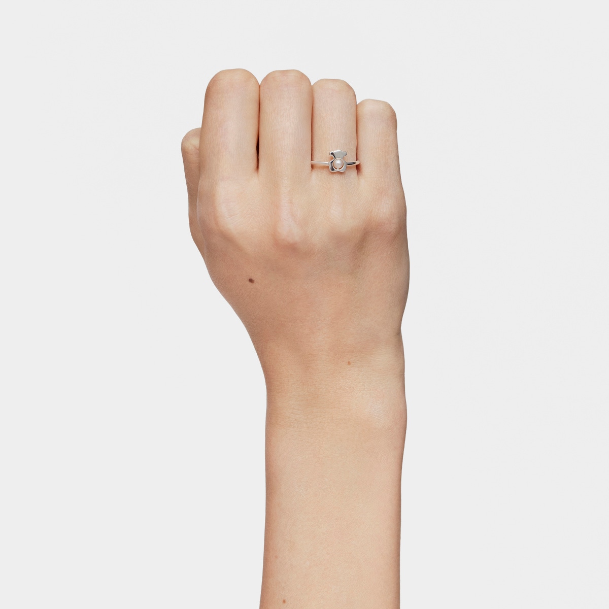Anillo pequeño oso de plata con perla cultivada I-Bear