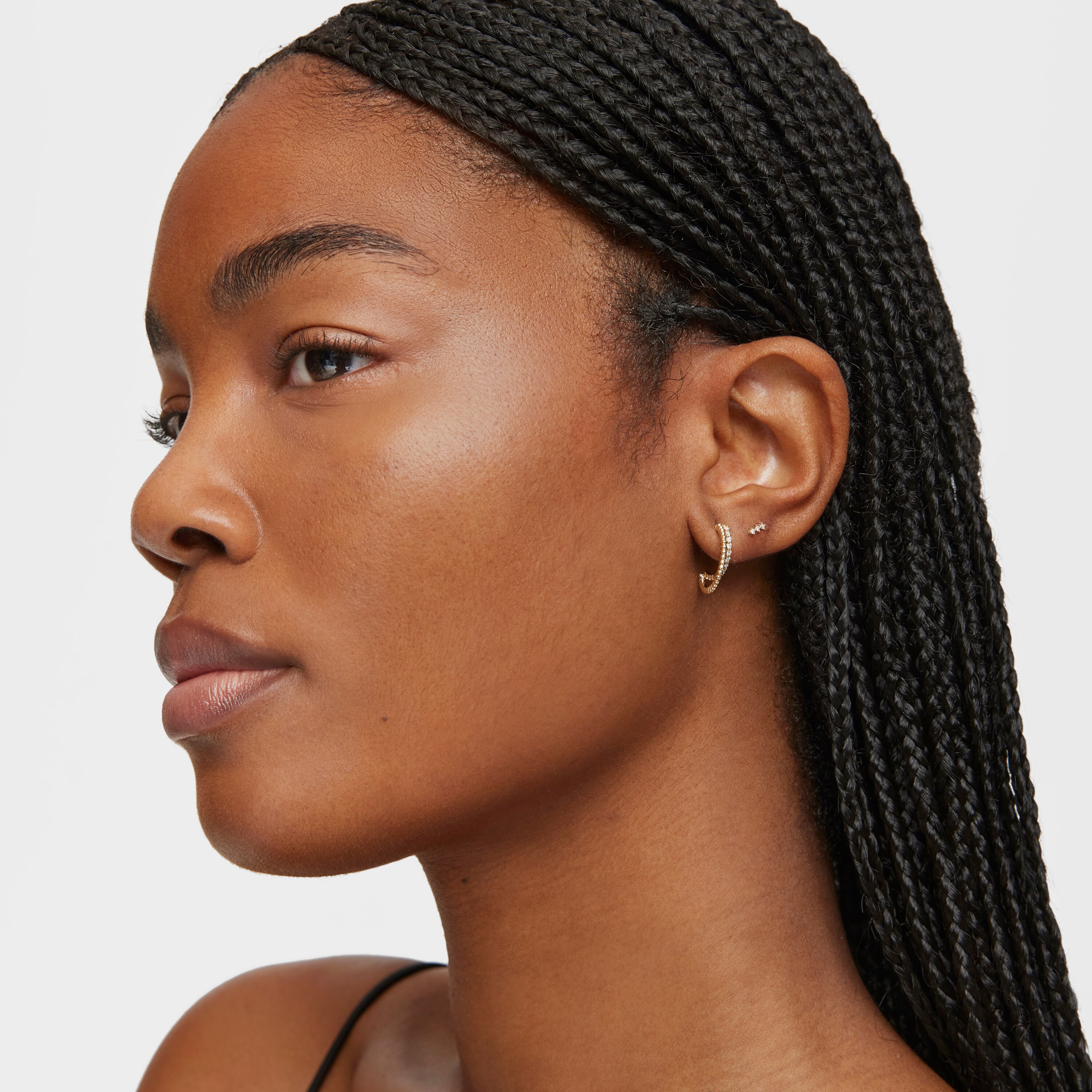 Short double hoop gold Earrings with diamonds Les Classiques