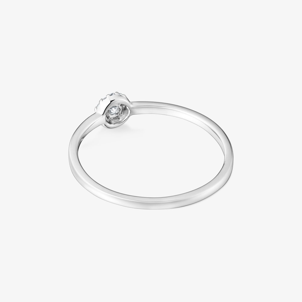 Small Ring in 18K white gold with diamonds Les Classiques