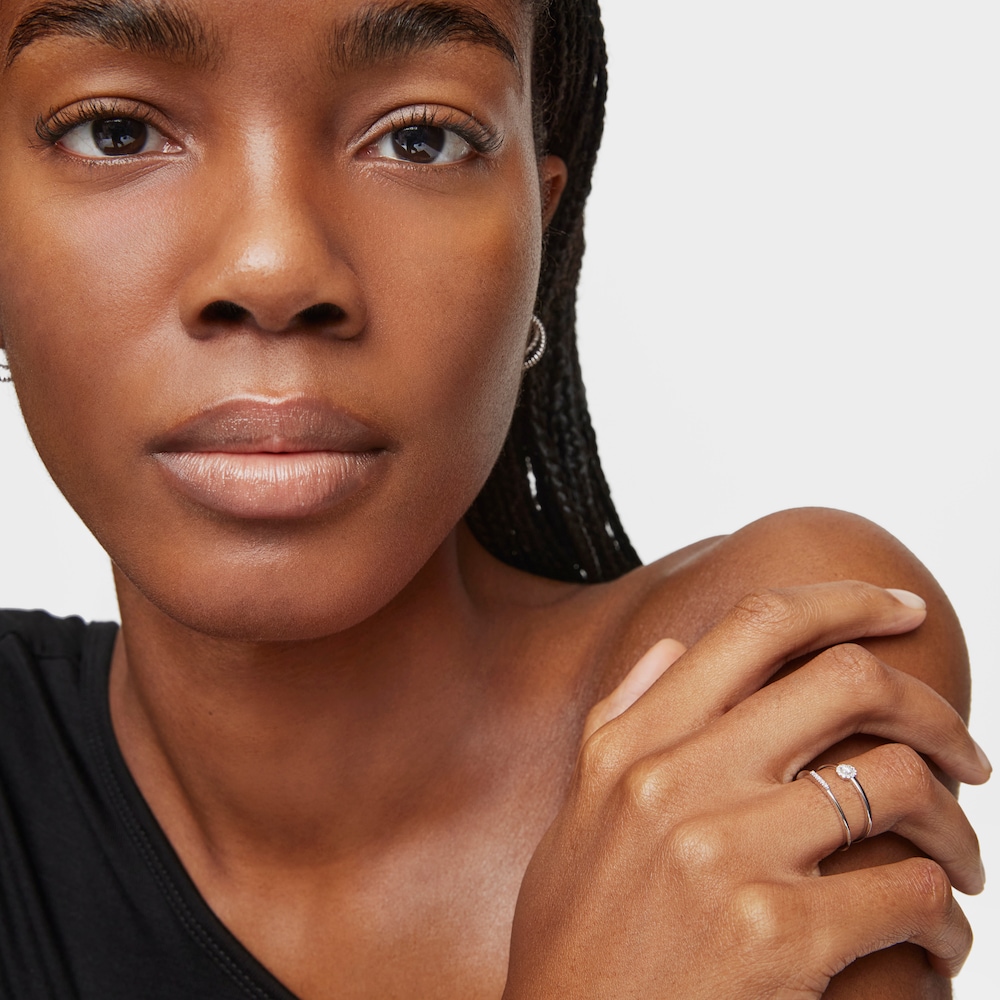 Small Ring in 18K white gold with diamonds Les Classiques