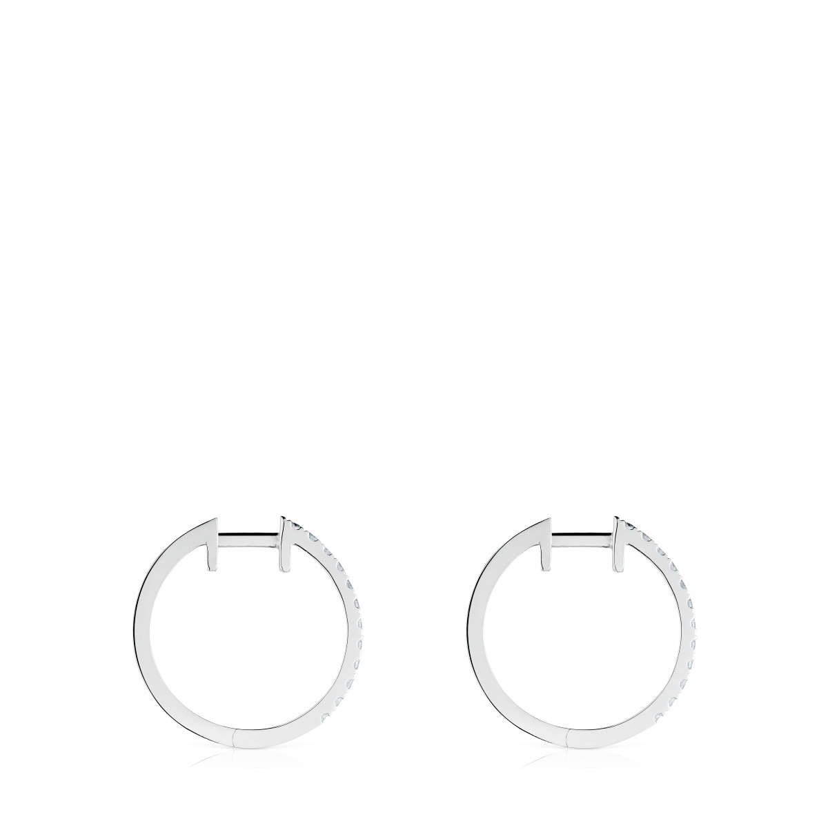 Short hoop Earrings in white gold with 12,5 mm diamonds Les Classiques