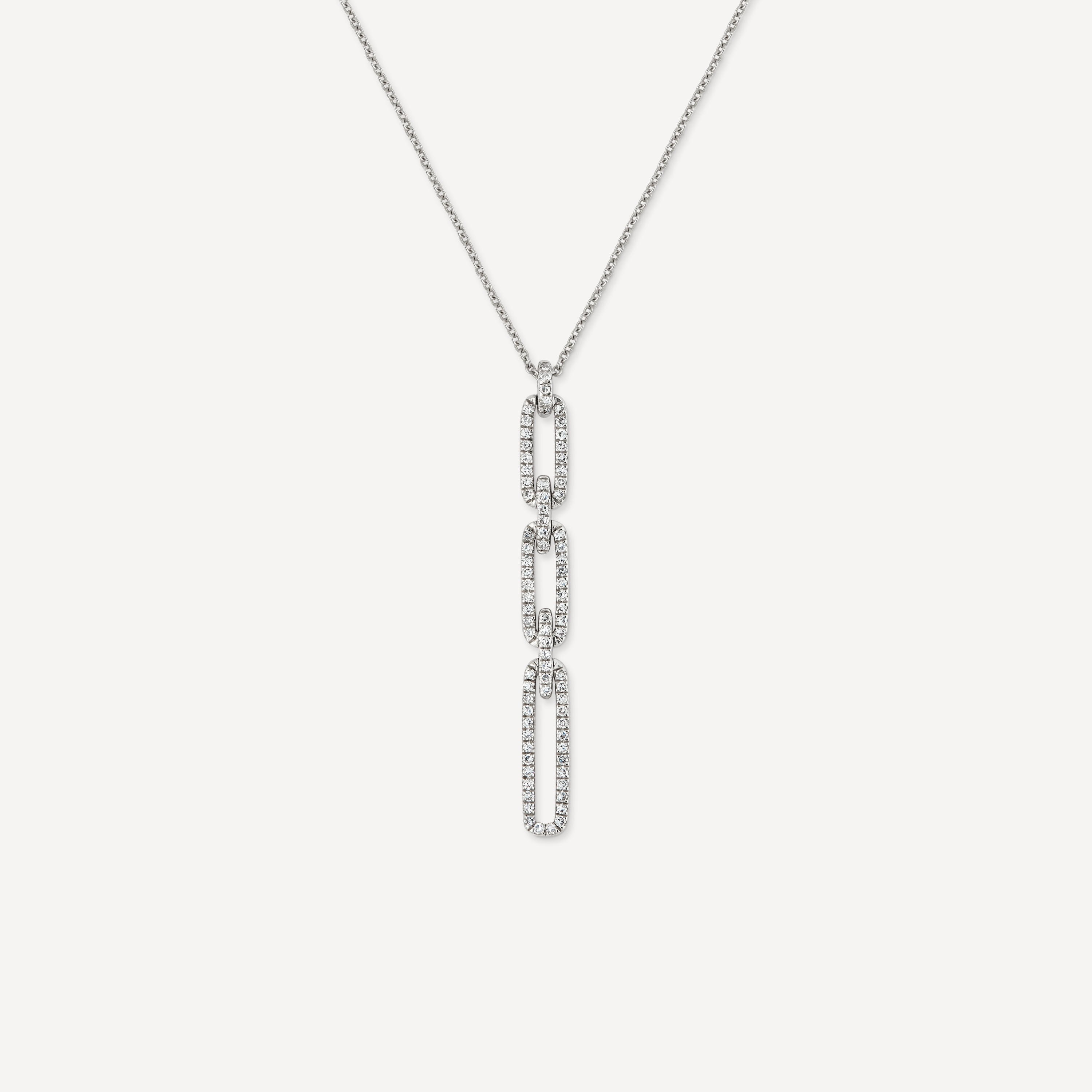 Short oval Necklace in 18K white gold with diamonds Les Classiques