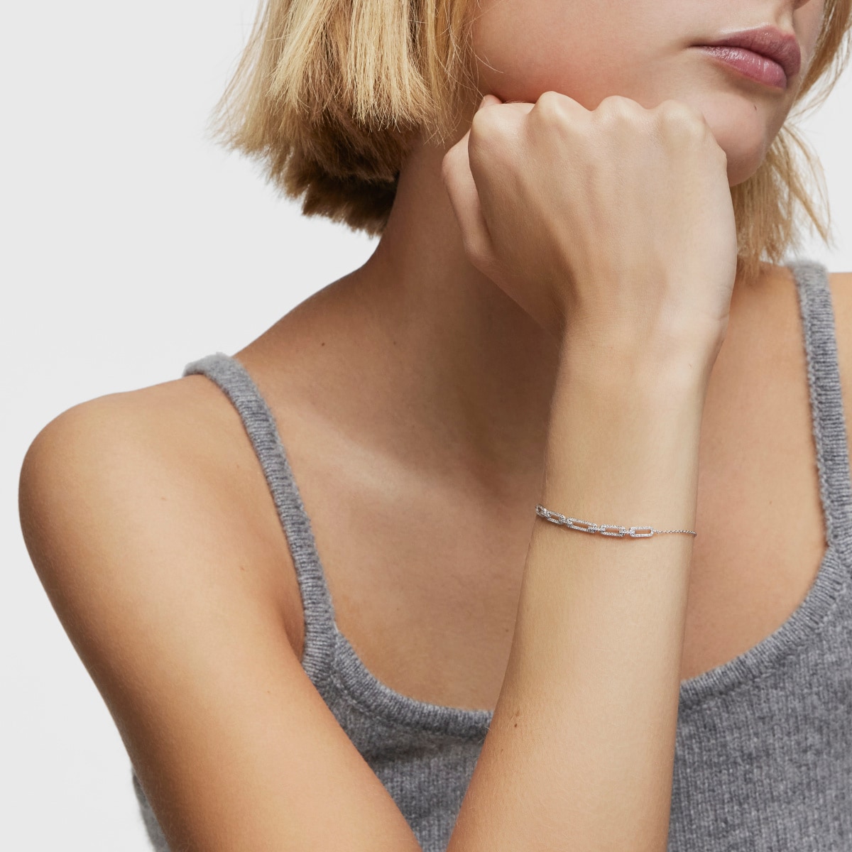Chain Bracelet in white gold with diamonds Les Classiques