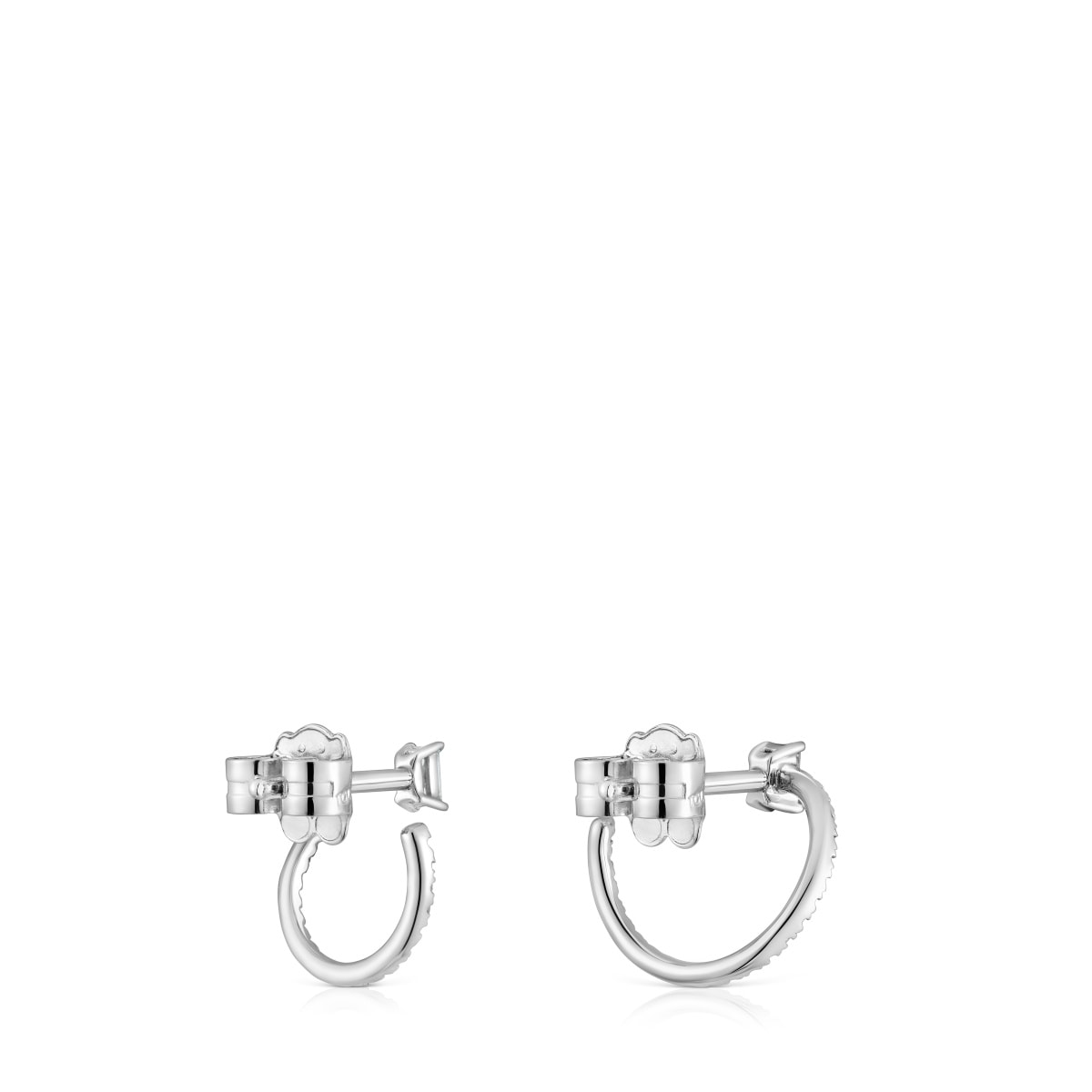 Medium short hoop Earrings in white gold with diamonds Les Classiques
