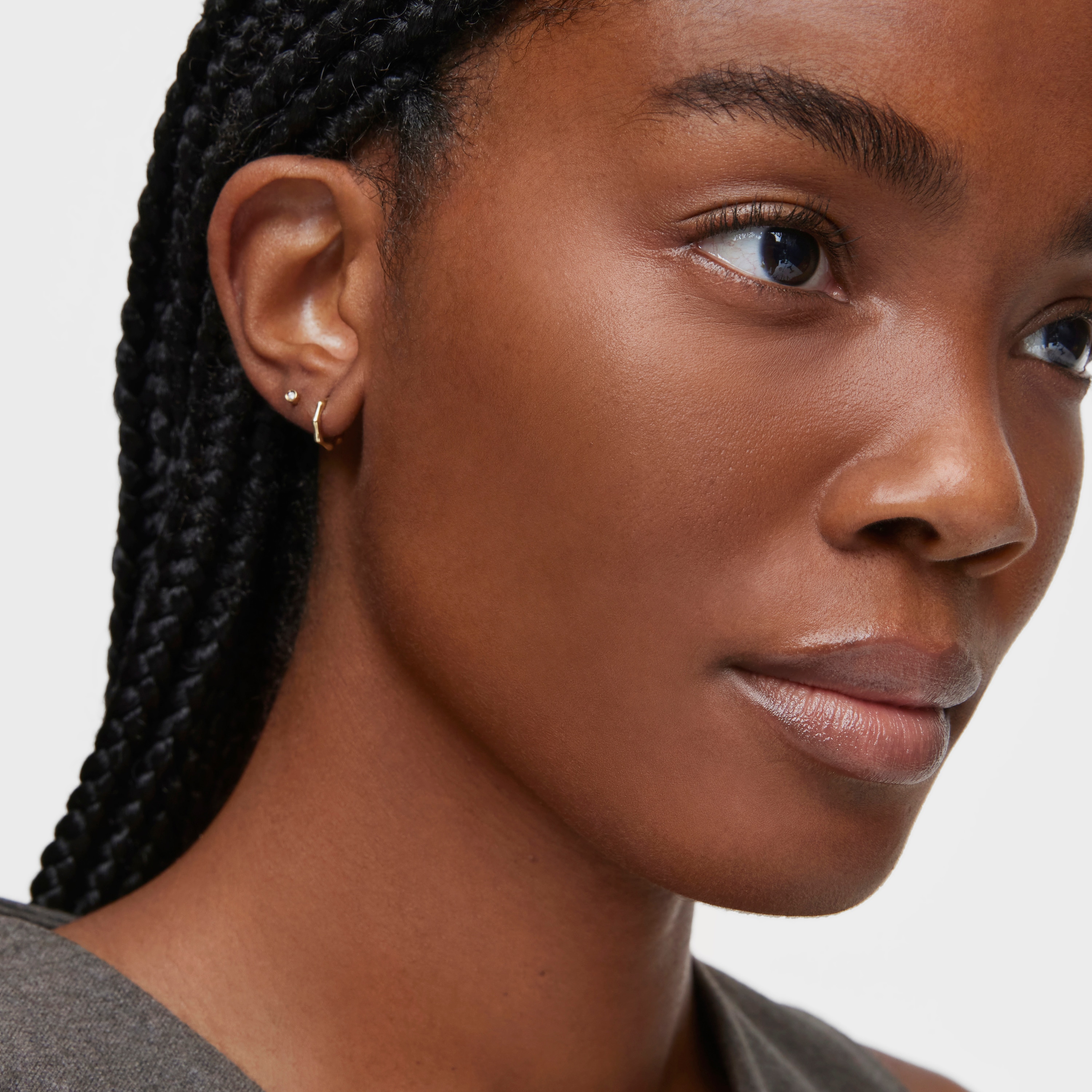 Individual 18K solid gold hoop Earring with embellishments Basics