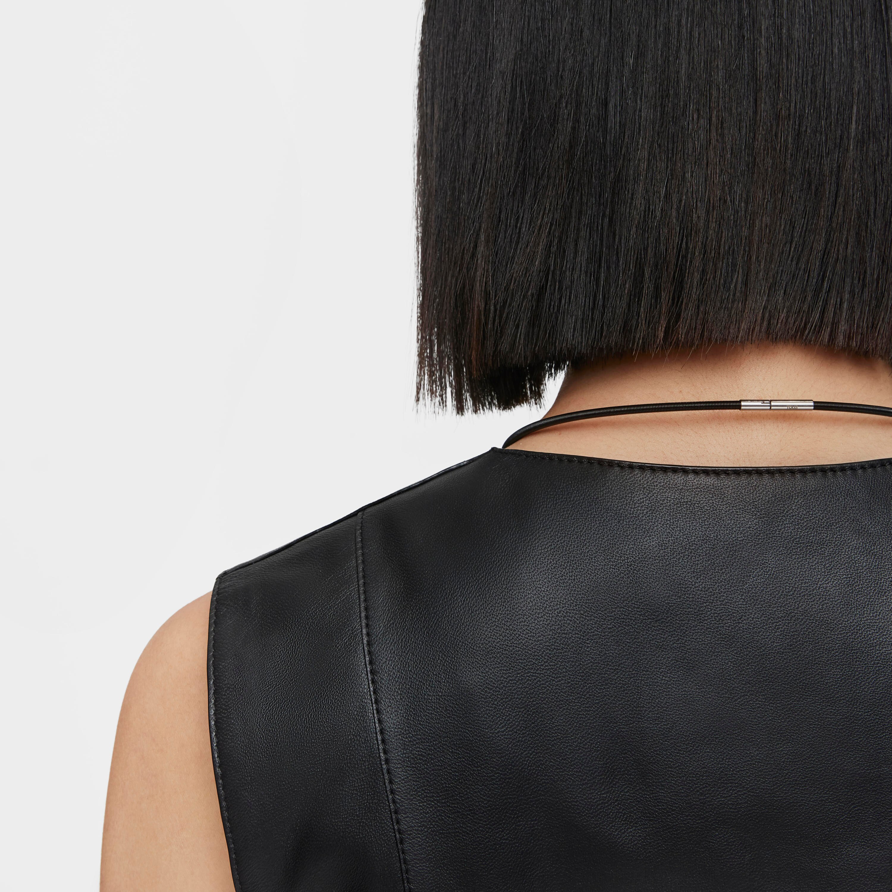 Short gold and black IP steel Necklace with teardrop motif Mesh Tube