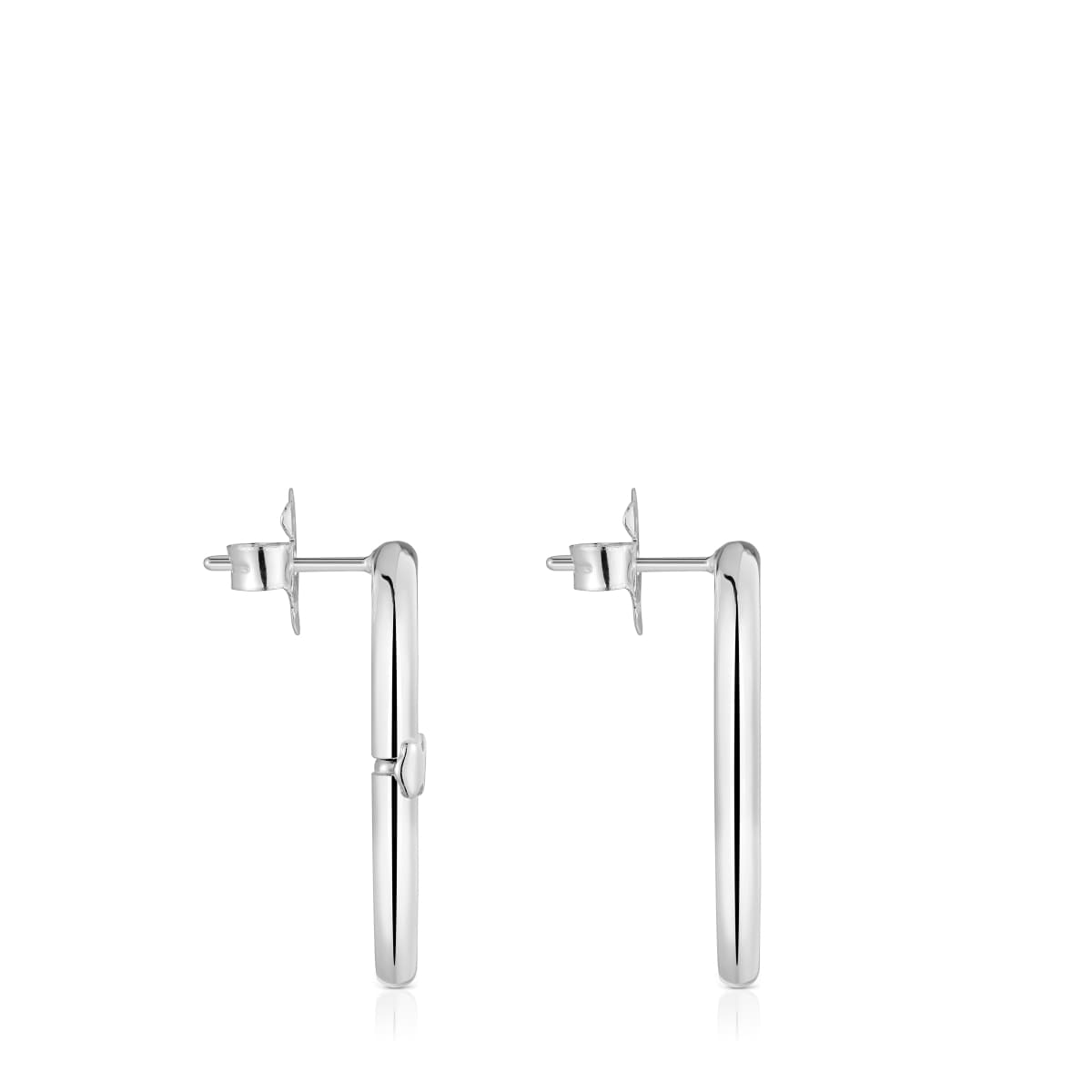 Short silver Earrings Hold Oval