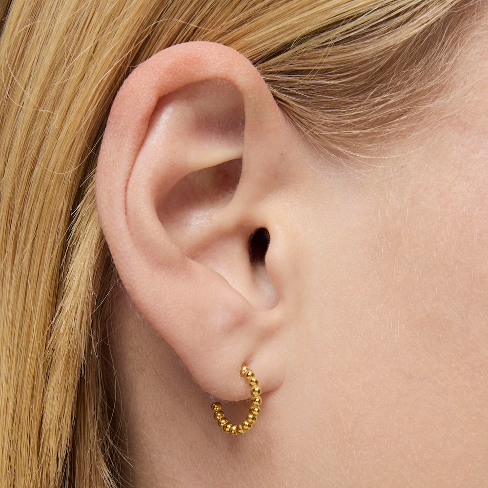 Pendientes aro cortos bolas con baño de oro 18 kt sobre plata 15 mm Basicos Pendientes aro cortos bolas con baño de oro 18 kt sobre plata 15 mm Basicos