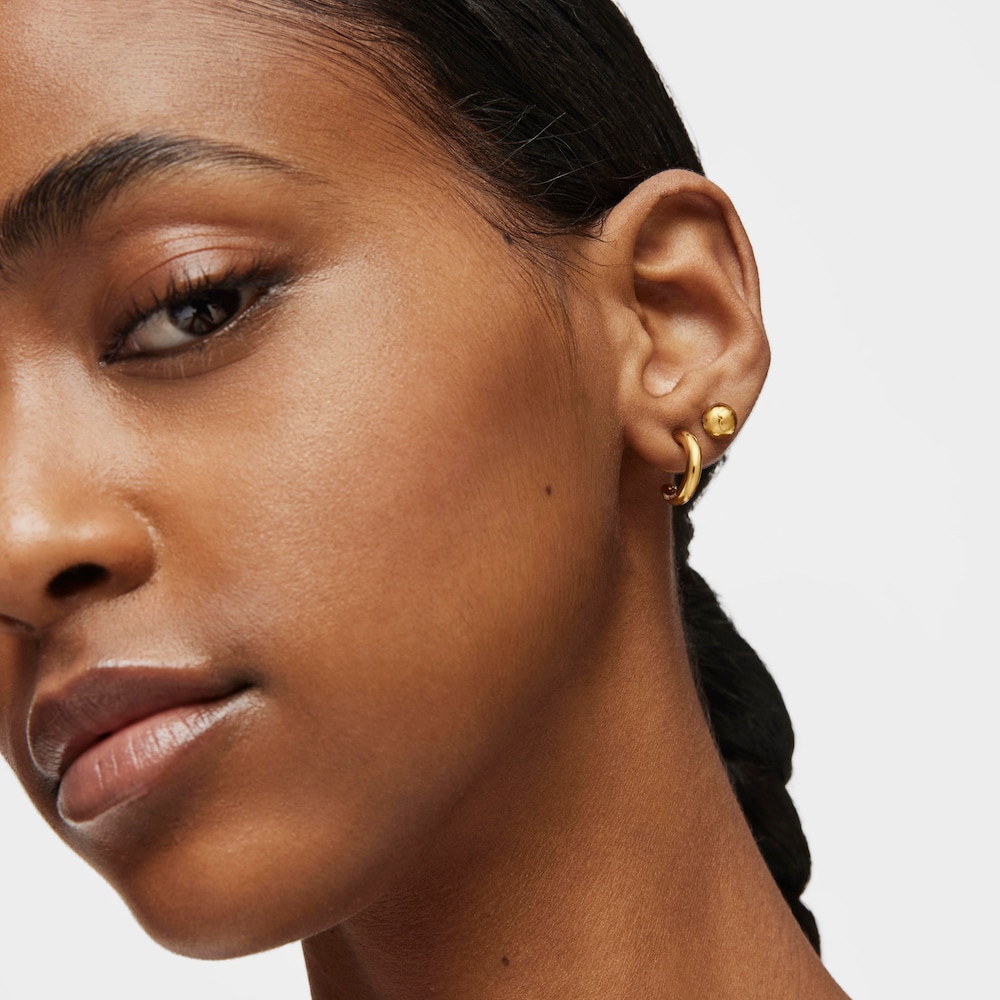 Kr&aacute;tk&eacute; Kruhov&eacute; n&aacute;u&scaron;nice o&nbsp;d&eacute;lce 14 mm ze stř&iacute;bra pozlacen&eacute;ho 18kar&aacute;tov&yacute;m zlatem TOUS Basics