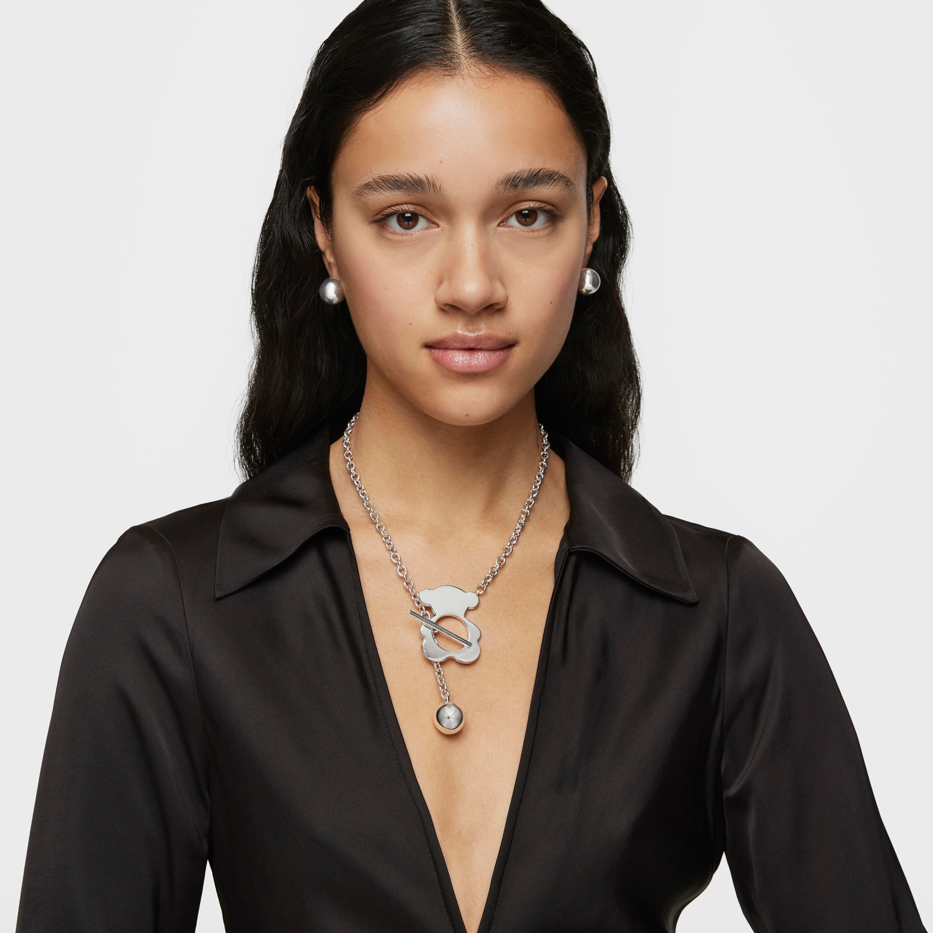 Medium silver bear Necklace I-Bear