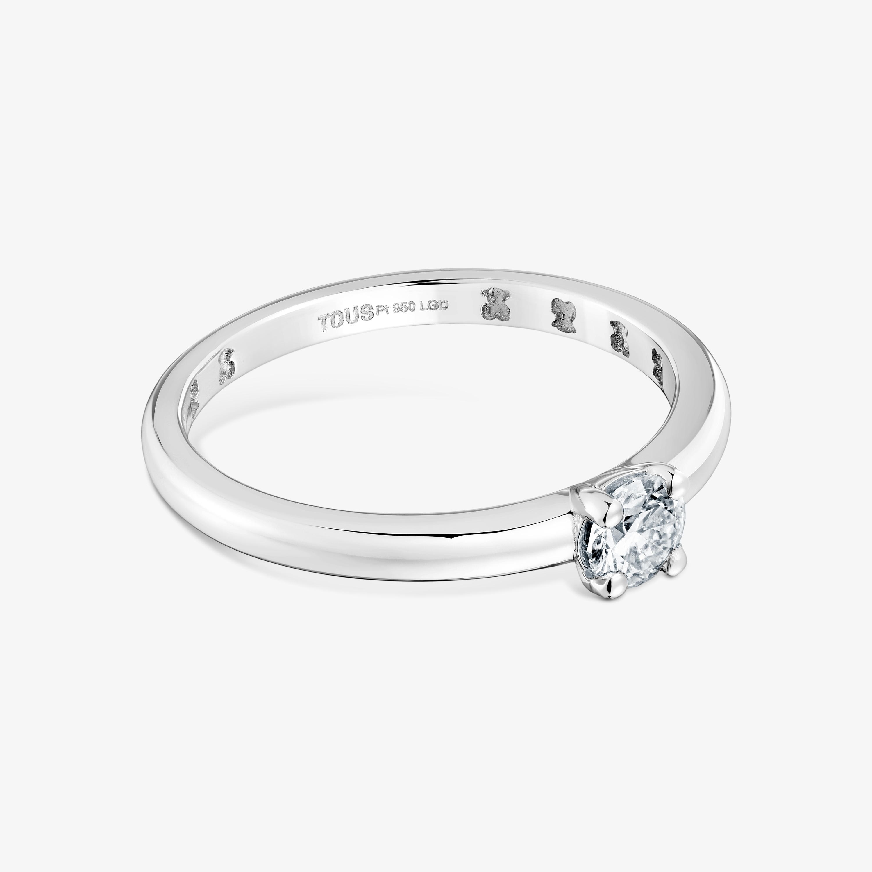 Platinum solitaire Ring with brilliant-cut, lab-grown diamond Les Classiques LGD