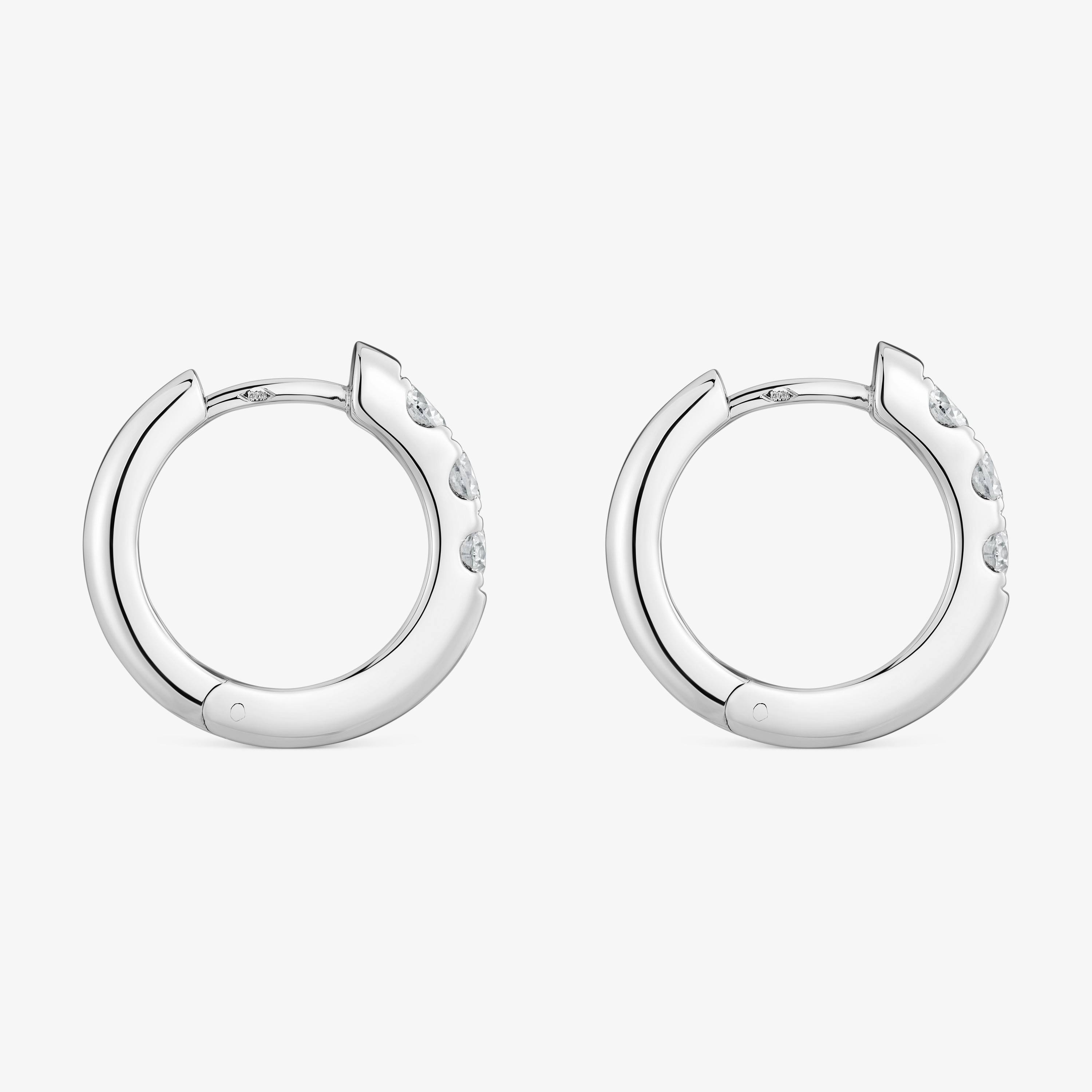 Platinum Hoop earrings with lab-grown diamonds Les Classiques LGD