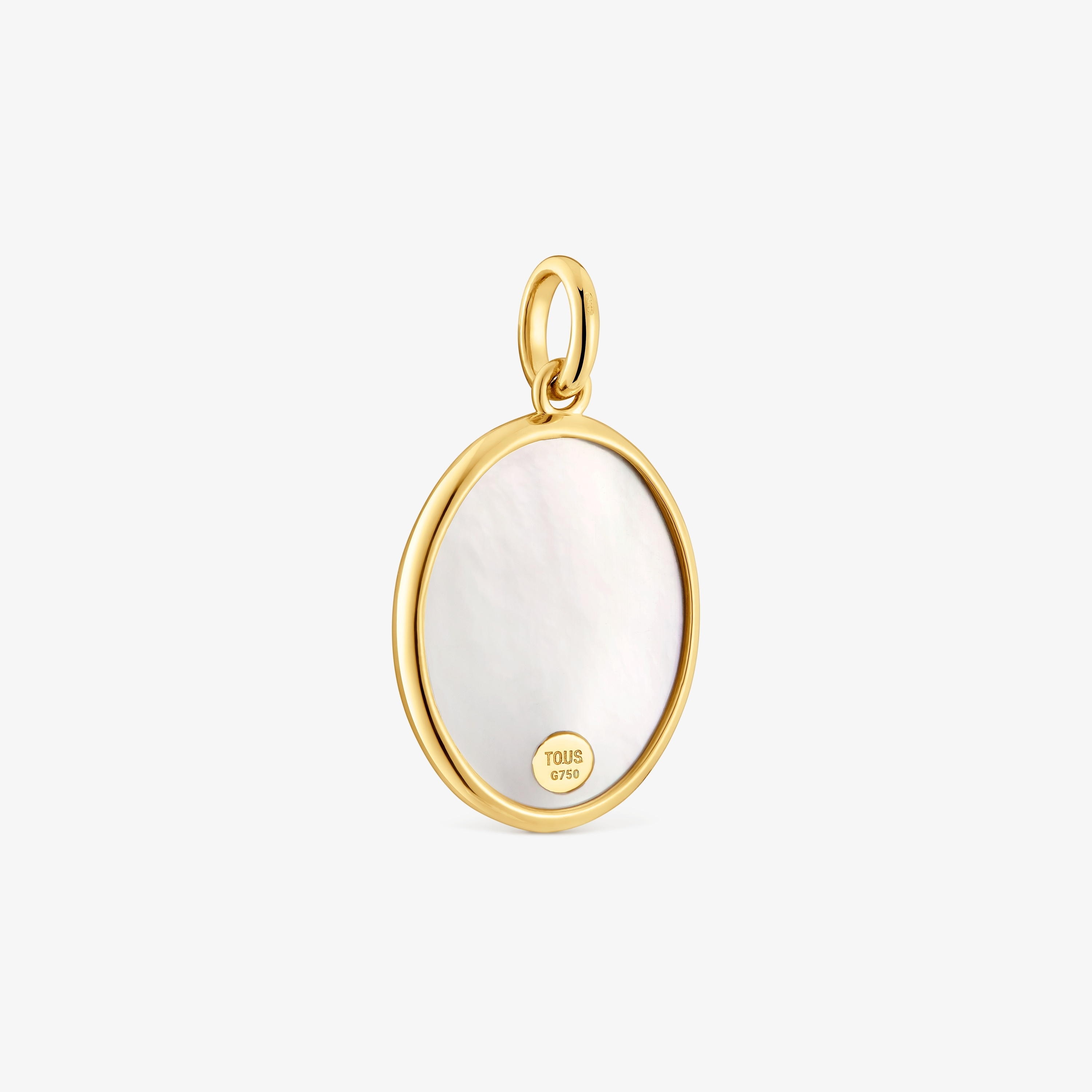 18K solid gold and mother-of-pearl virgin Medallion pendant Devotion