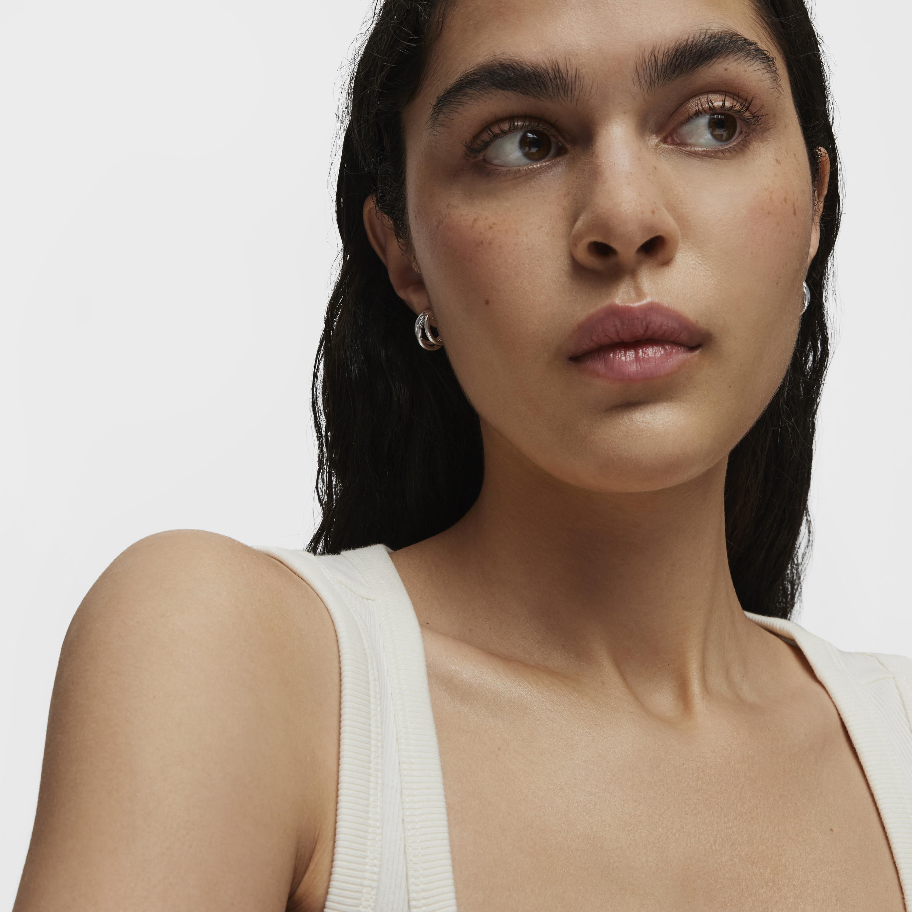 Short silver triple-hoop Earrings Basics image number 3