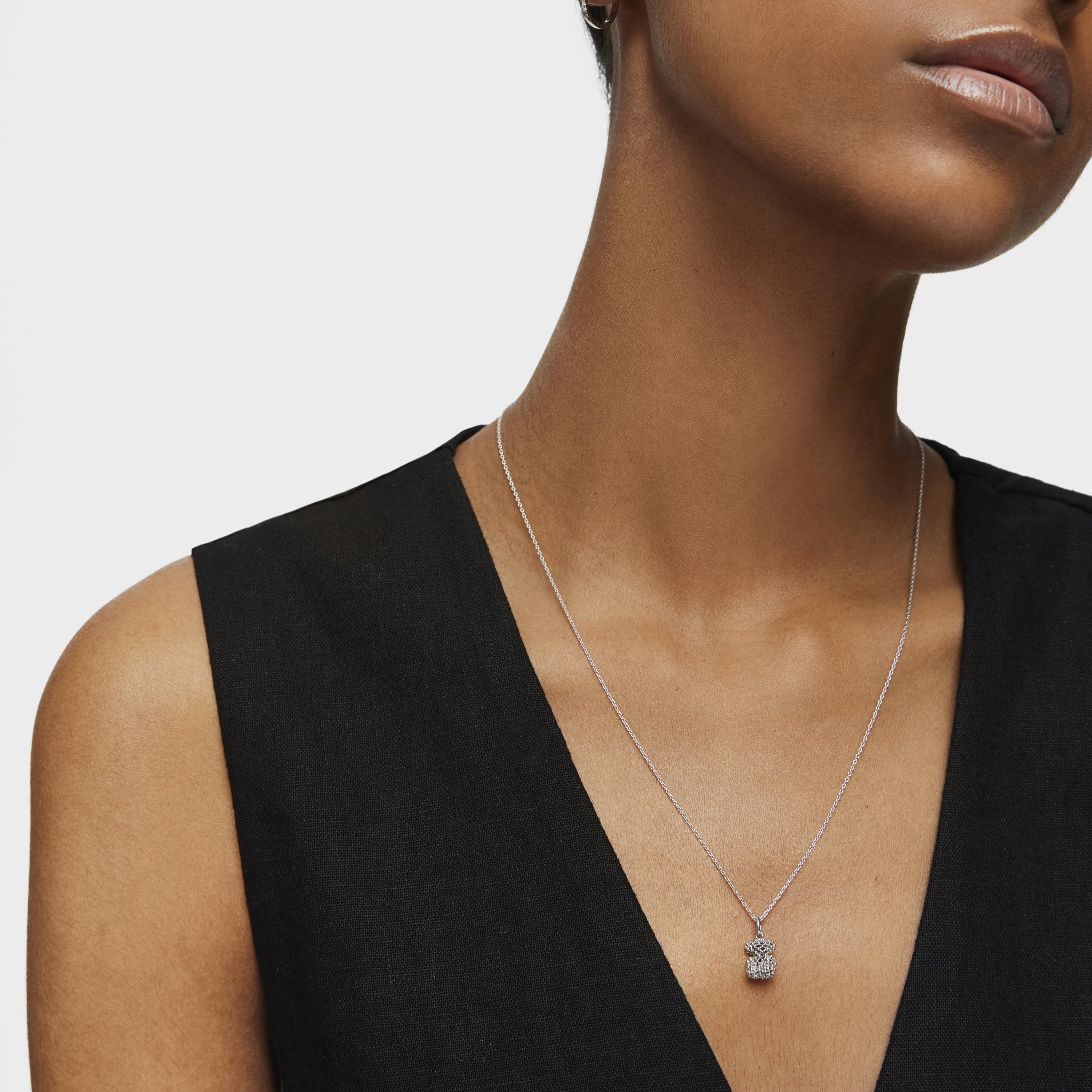 50 cm white gold Necklace Basics