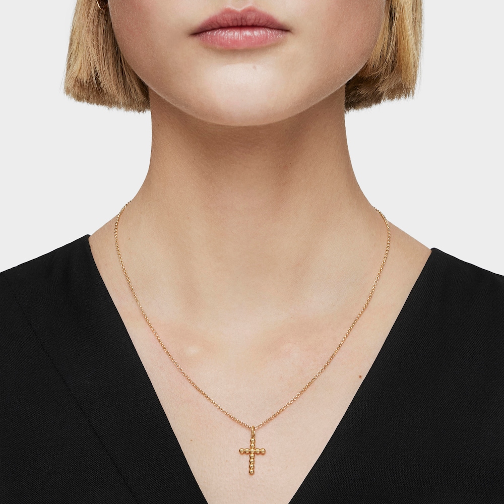 Colgante mediano motivo cruz de oro Basics image number 5