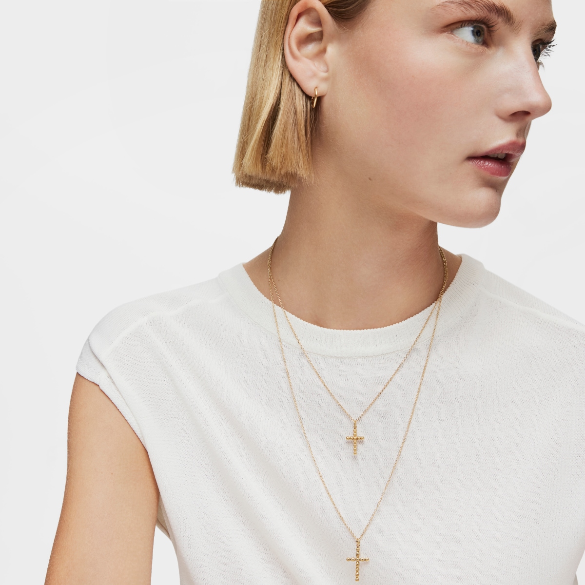 Large gold cross-motif Pendant Basics