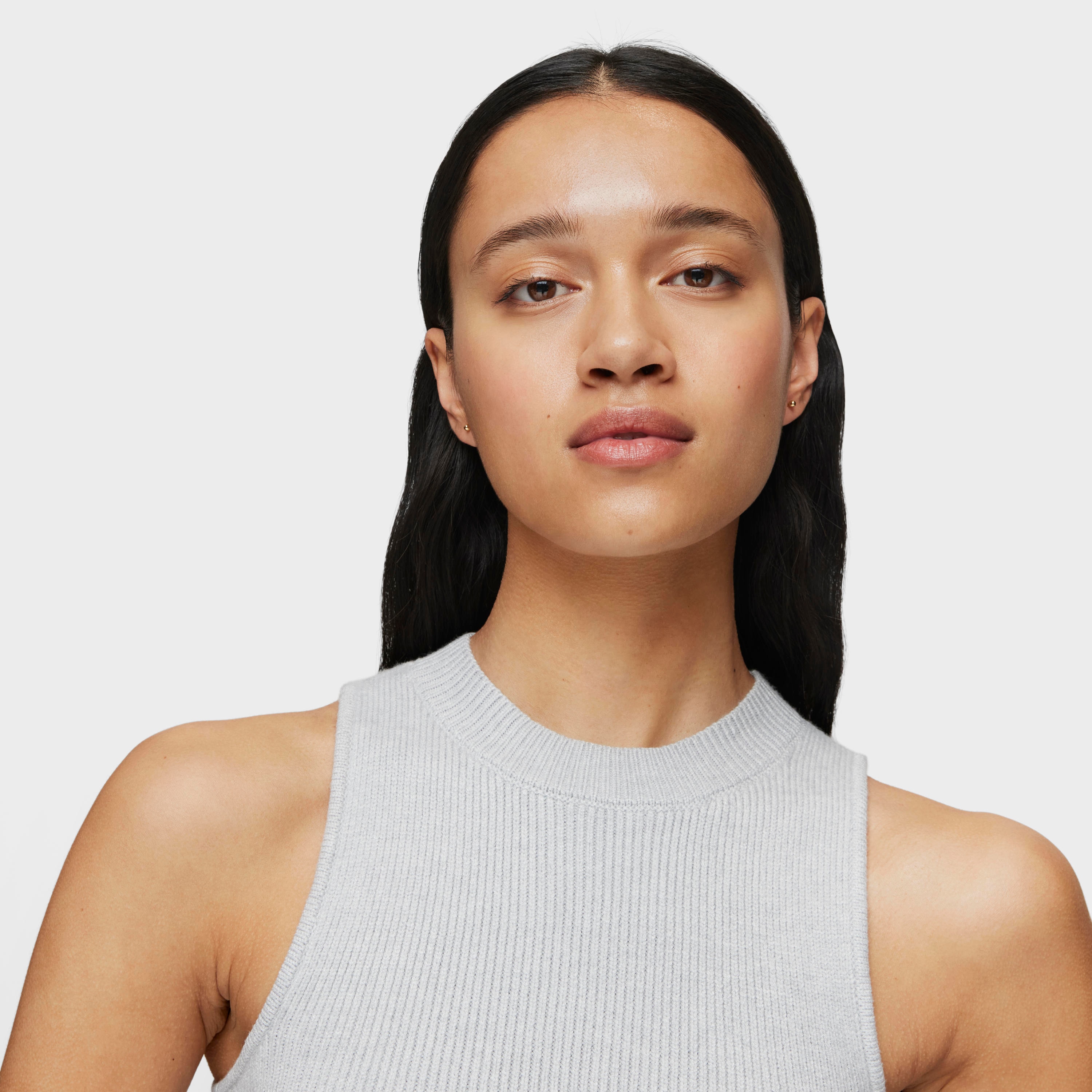 3 mm gold Earrings Basics