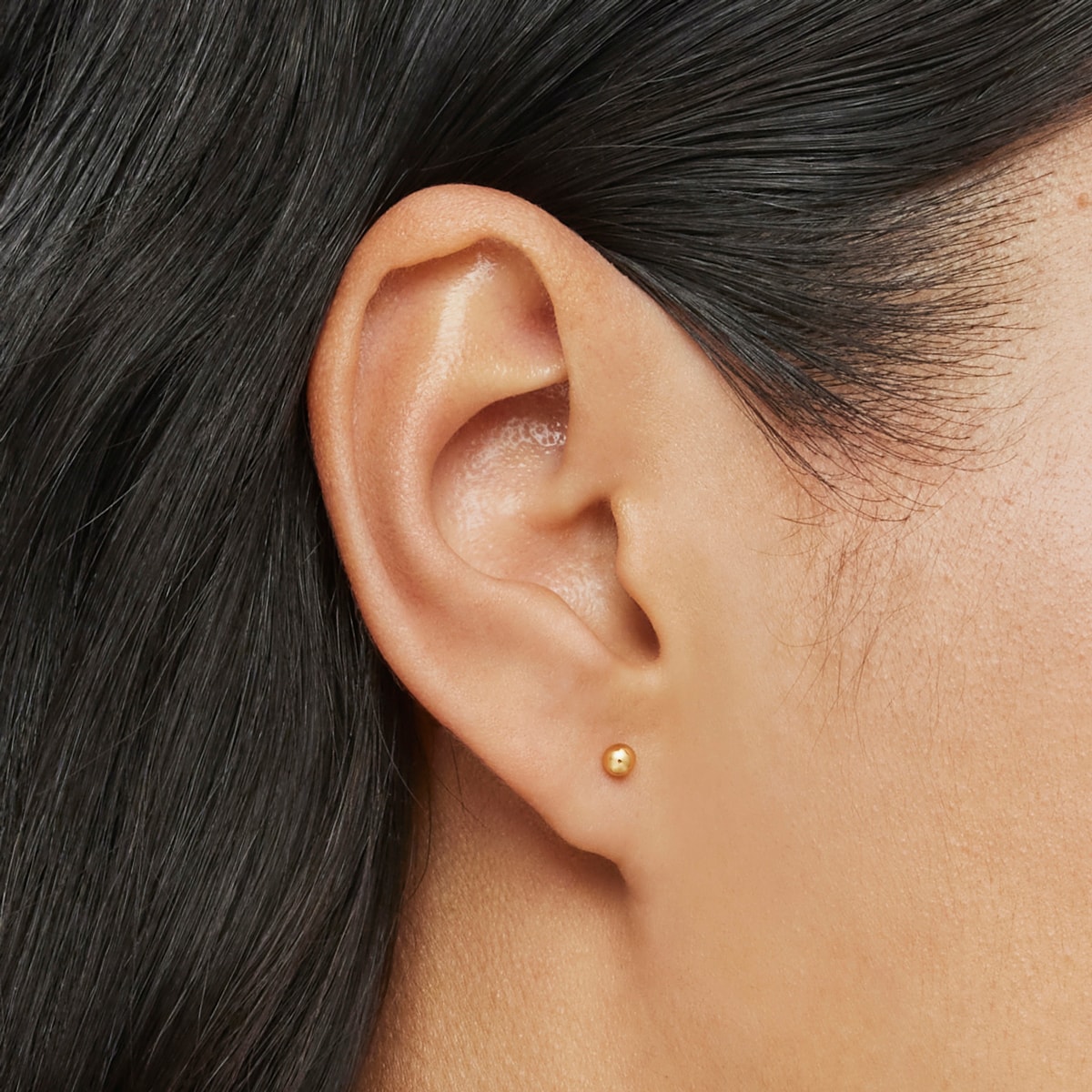 3 mm gold Earrings Basics
