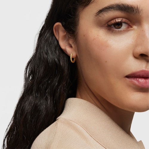 Pendientes cortos de aro trenzado con baño de oro 18 kt sobre plata 10 mm Basics
