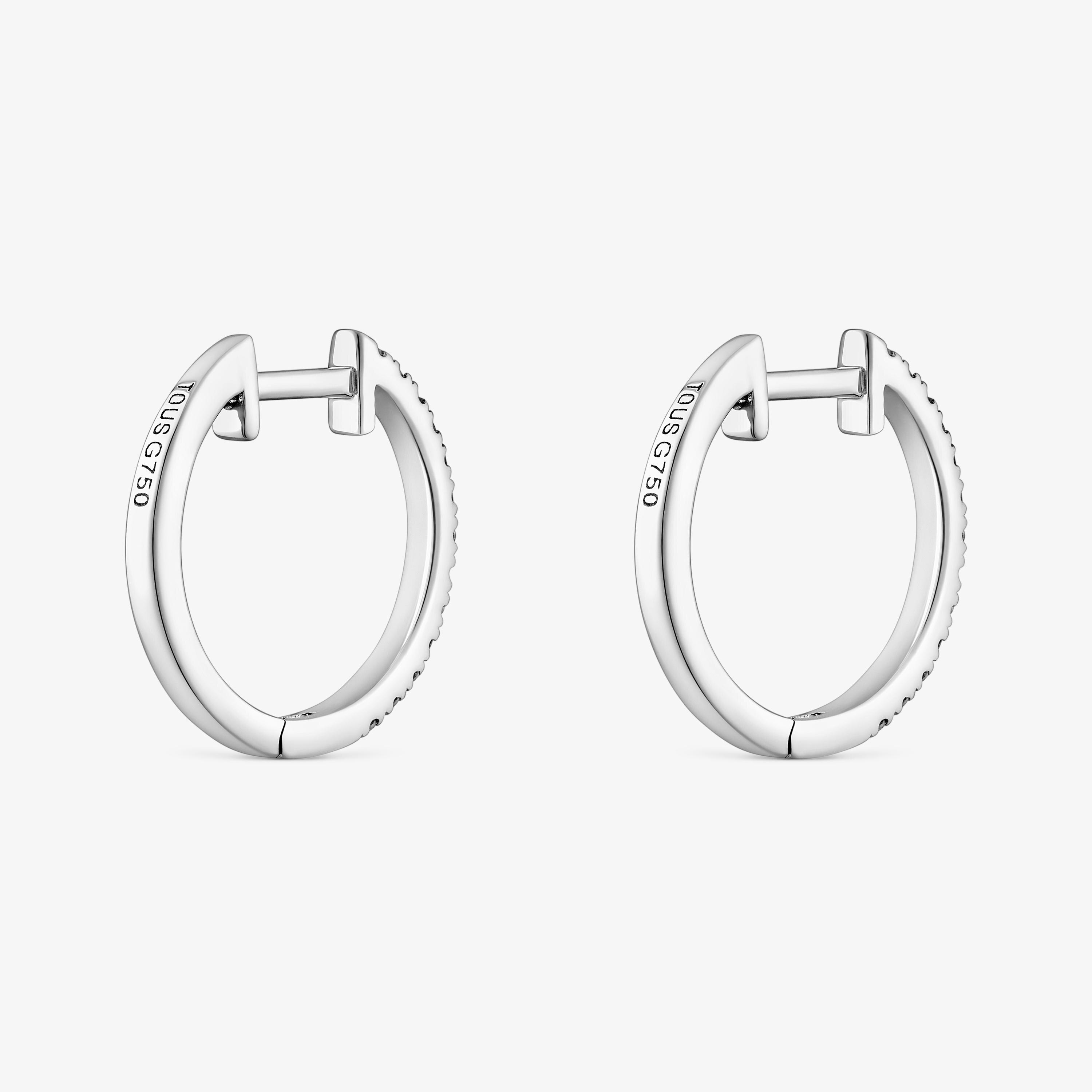 Les Classiques 14 mm short Hoop earrings in 18K white gold with diamonds