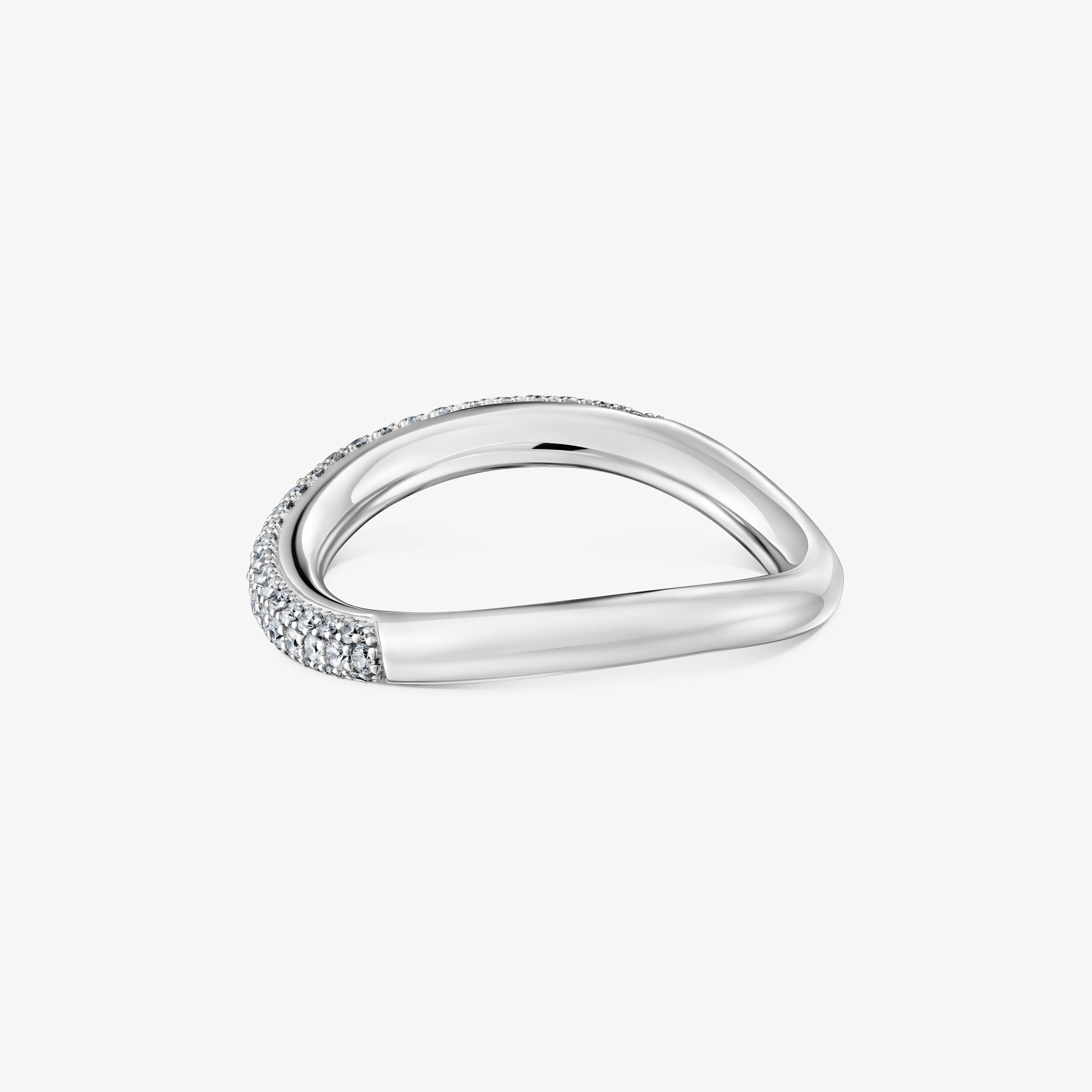 18K white gold gradient ring with diamonds New Hav