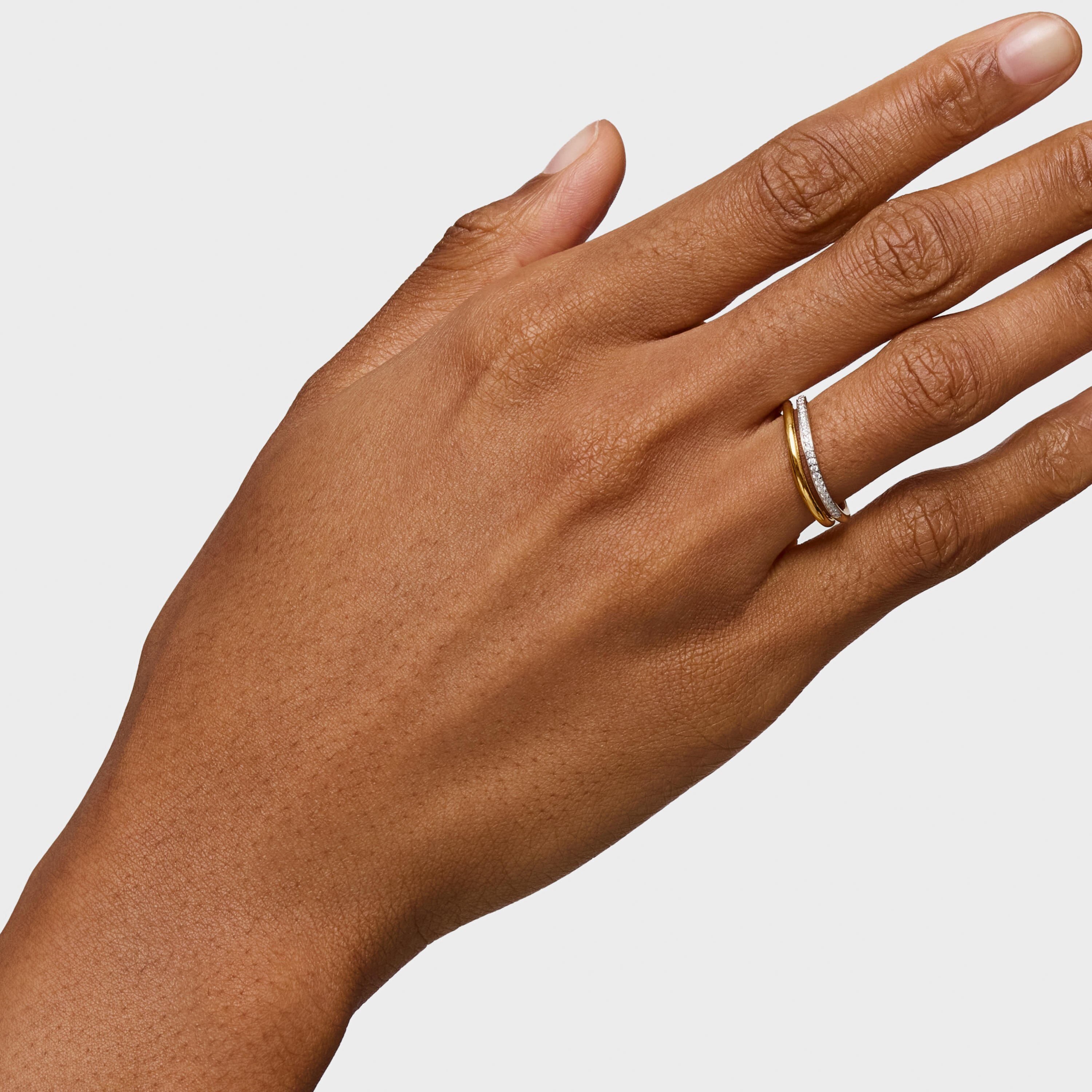 18K solid gold double ring with diamonds New Hav