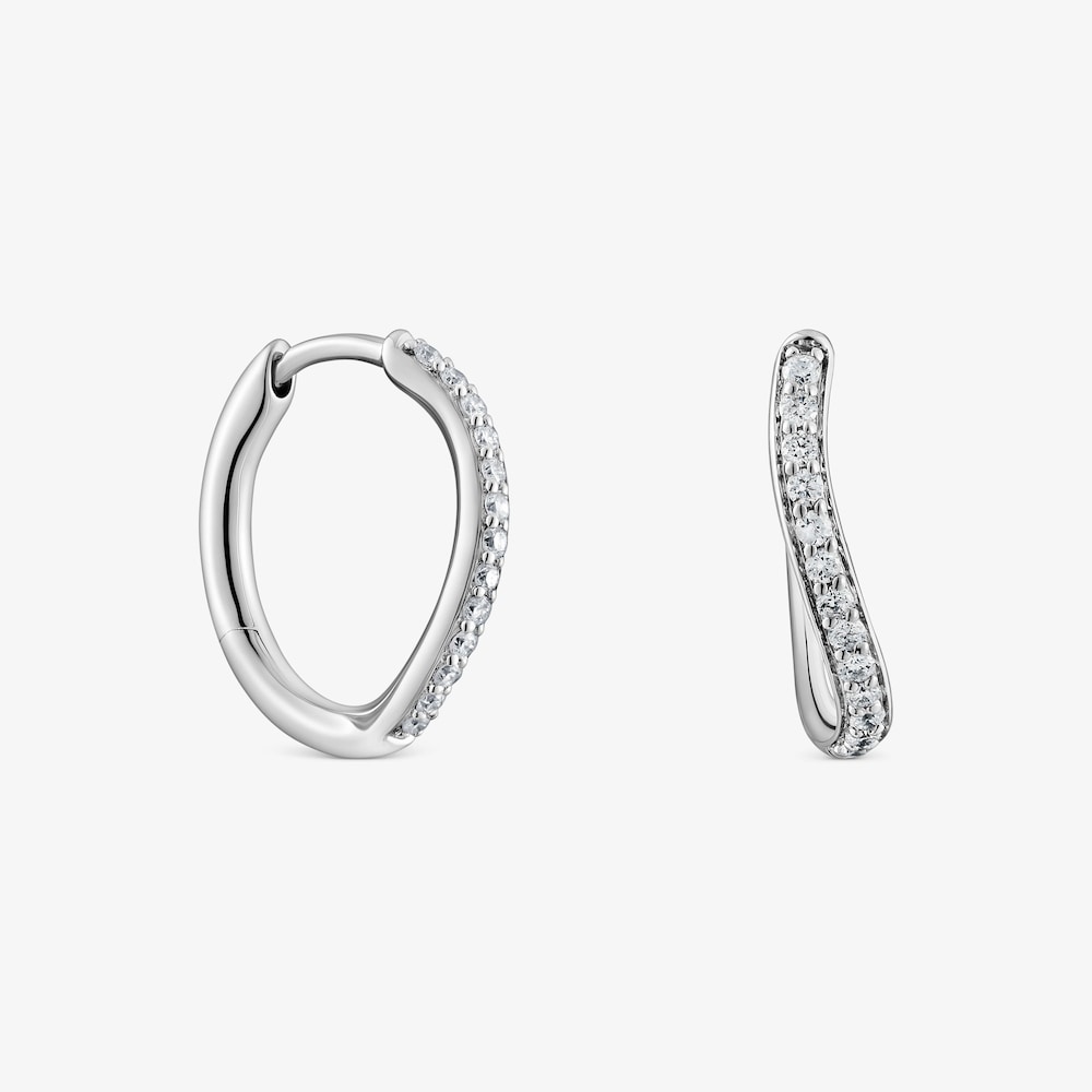 Obručov&eacute; n&aacute;u&scaron;nice z&nbsp;bieleho zlata s&nbsp;diamantmi New Hav