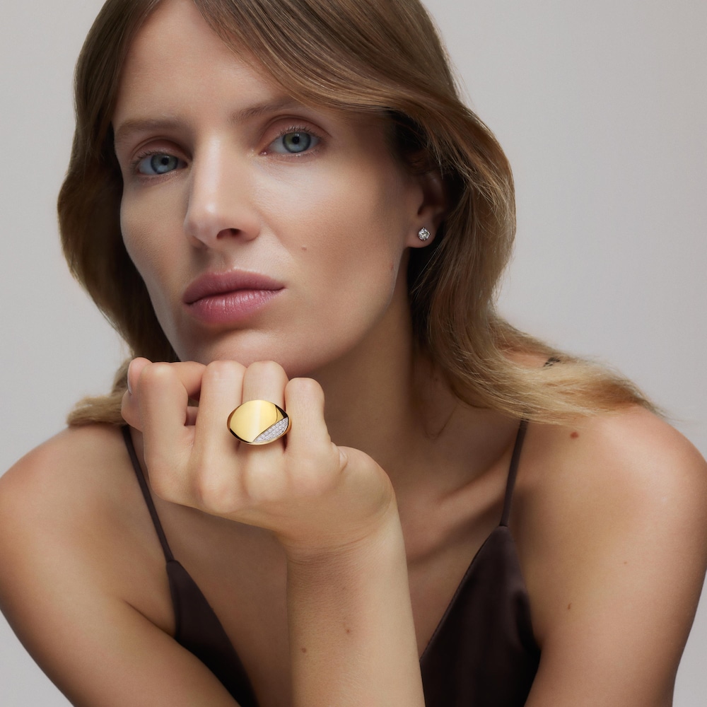 Pierścionek ze złota z detalem z diamentami TOUS ATELIER