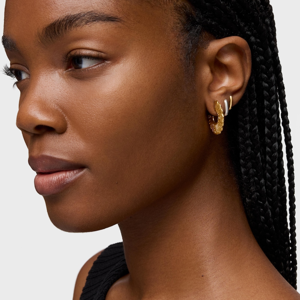 25 mm hoop earrings with 18kt gold plating over silver Miranda