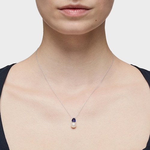 Short white gold Necklace with iolite and cultured pearl Ivette