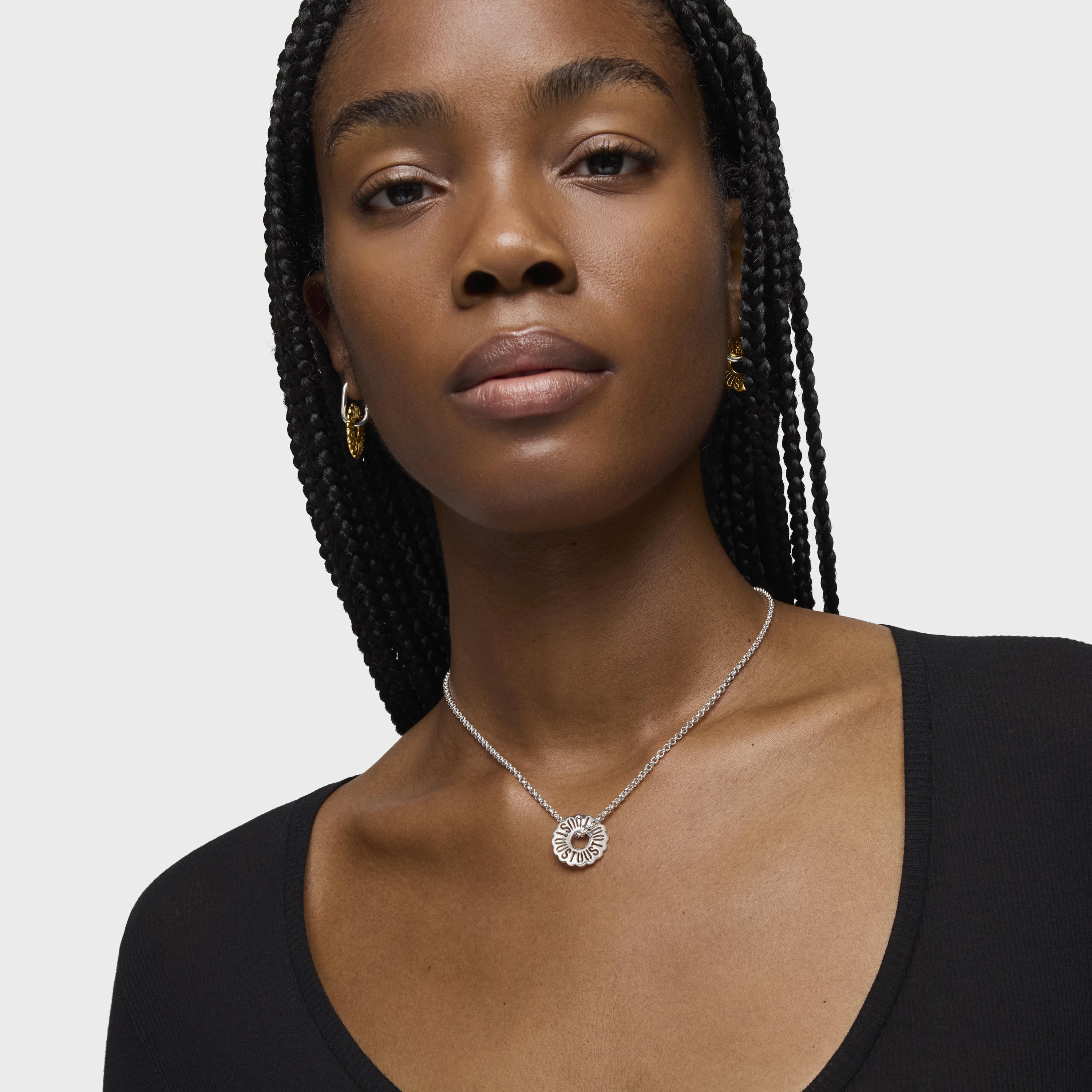 Short silver necklace Miranda