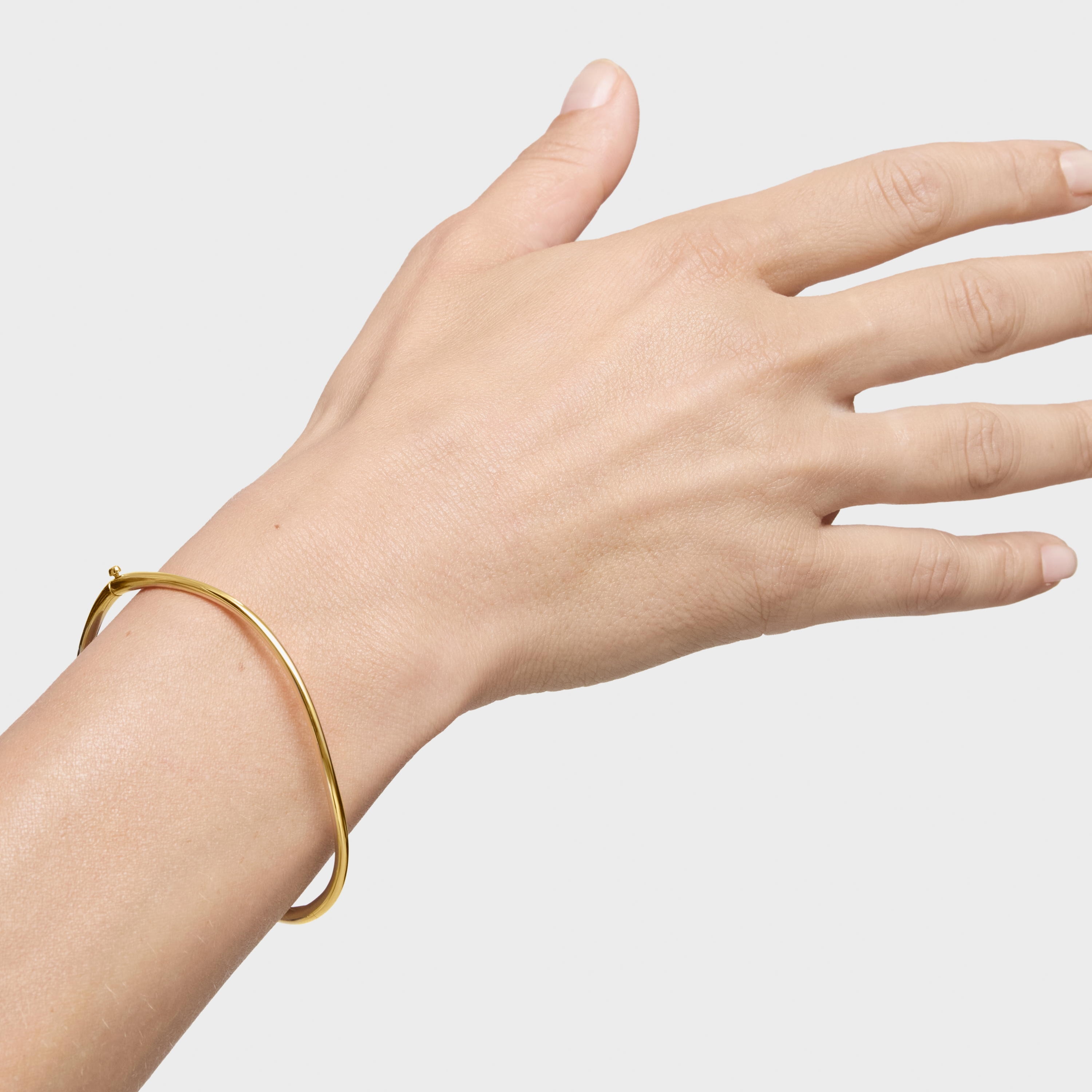18K solid gold gradient bangle New Hav | TOUS