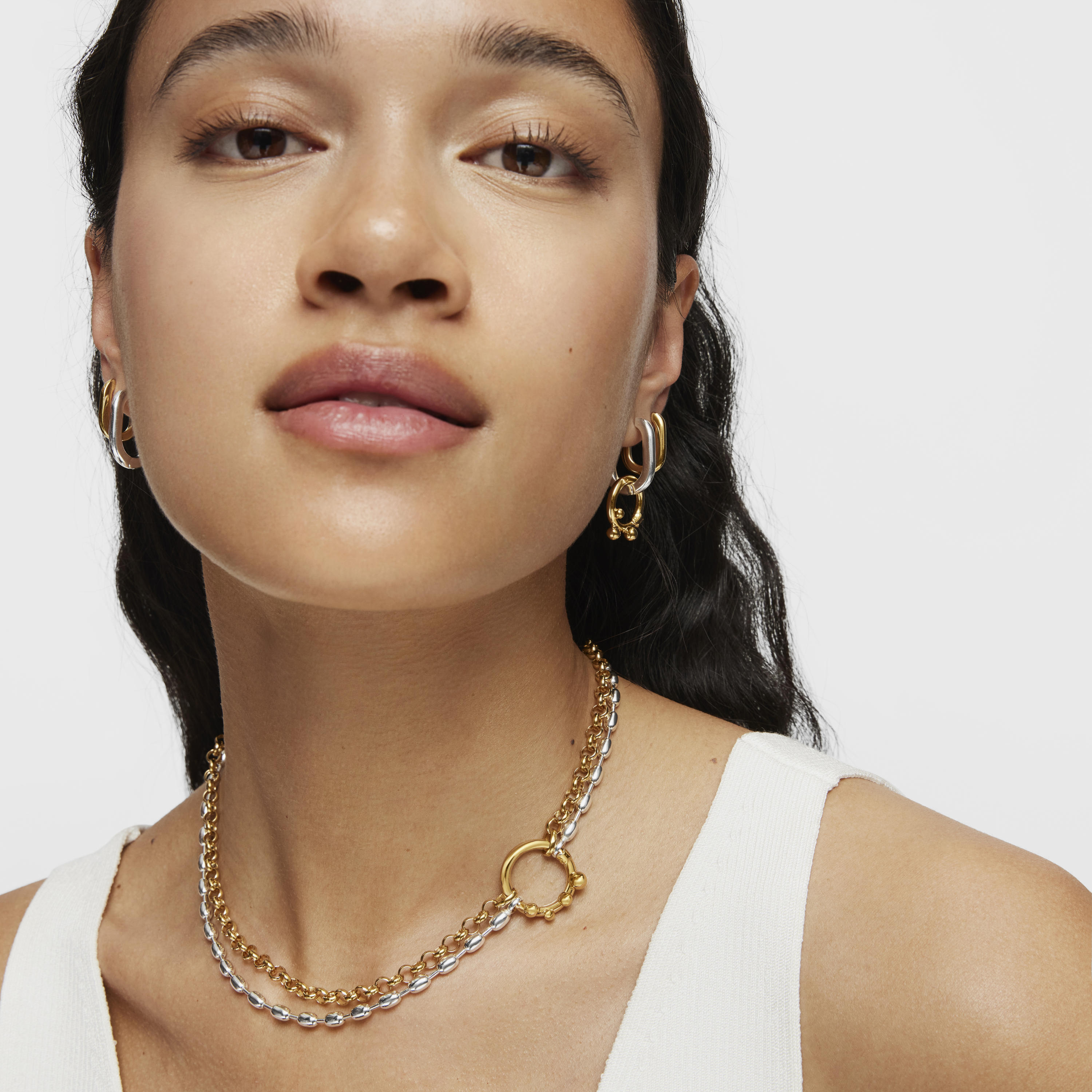 Hold Oval 42 cm silver Choker with ball motifs